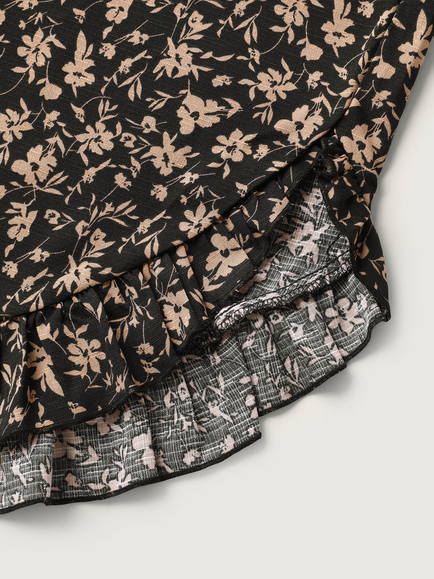 Floral Print Ruffled Asymmetrical Hem Pants - Image 7