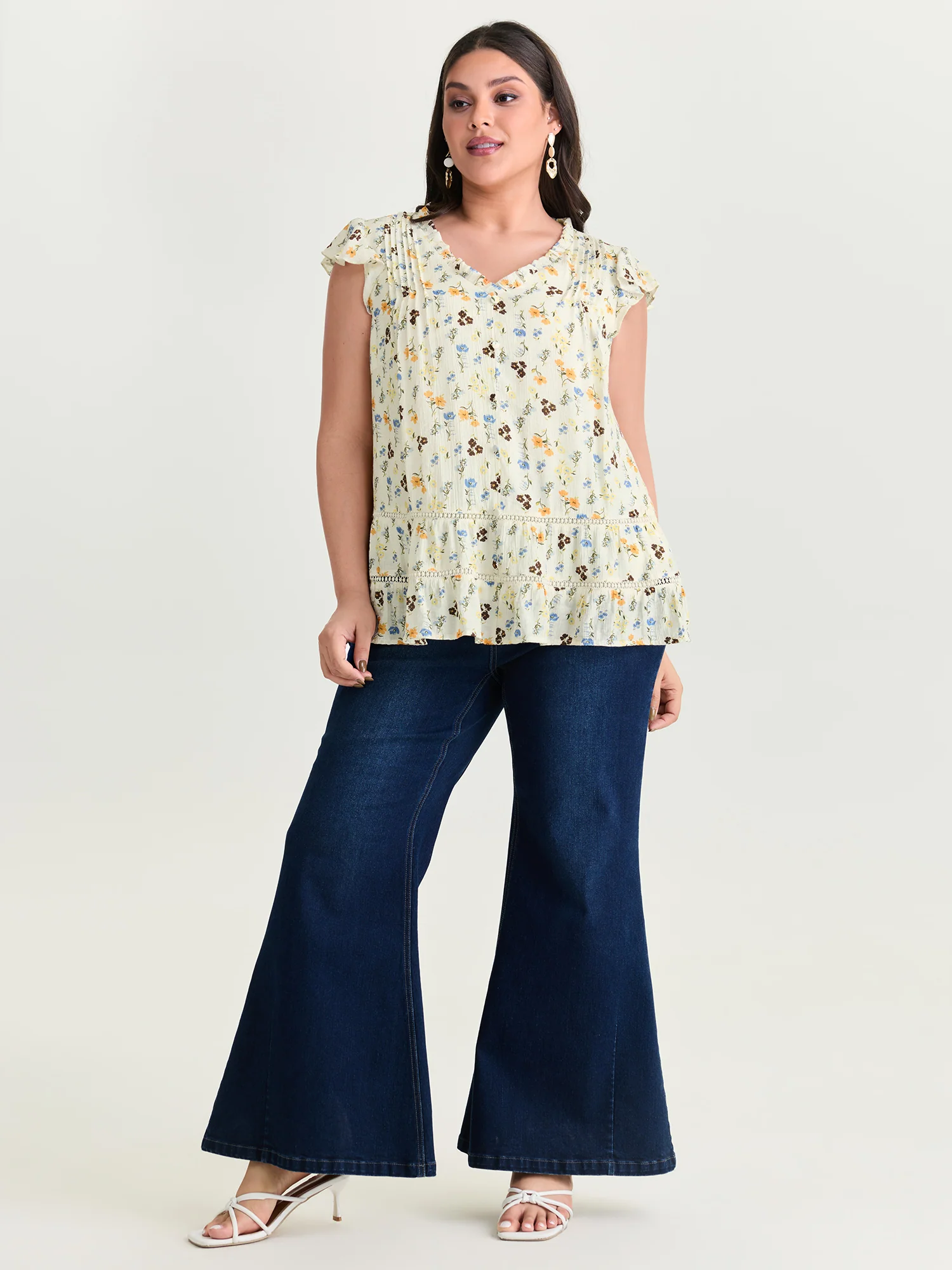 Floral Print Ruffled Detail Lace Blouse - Image 3