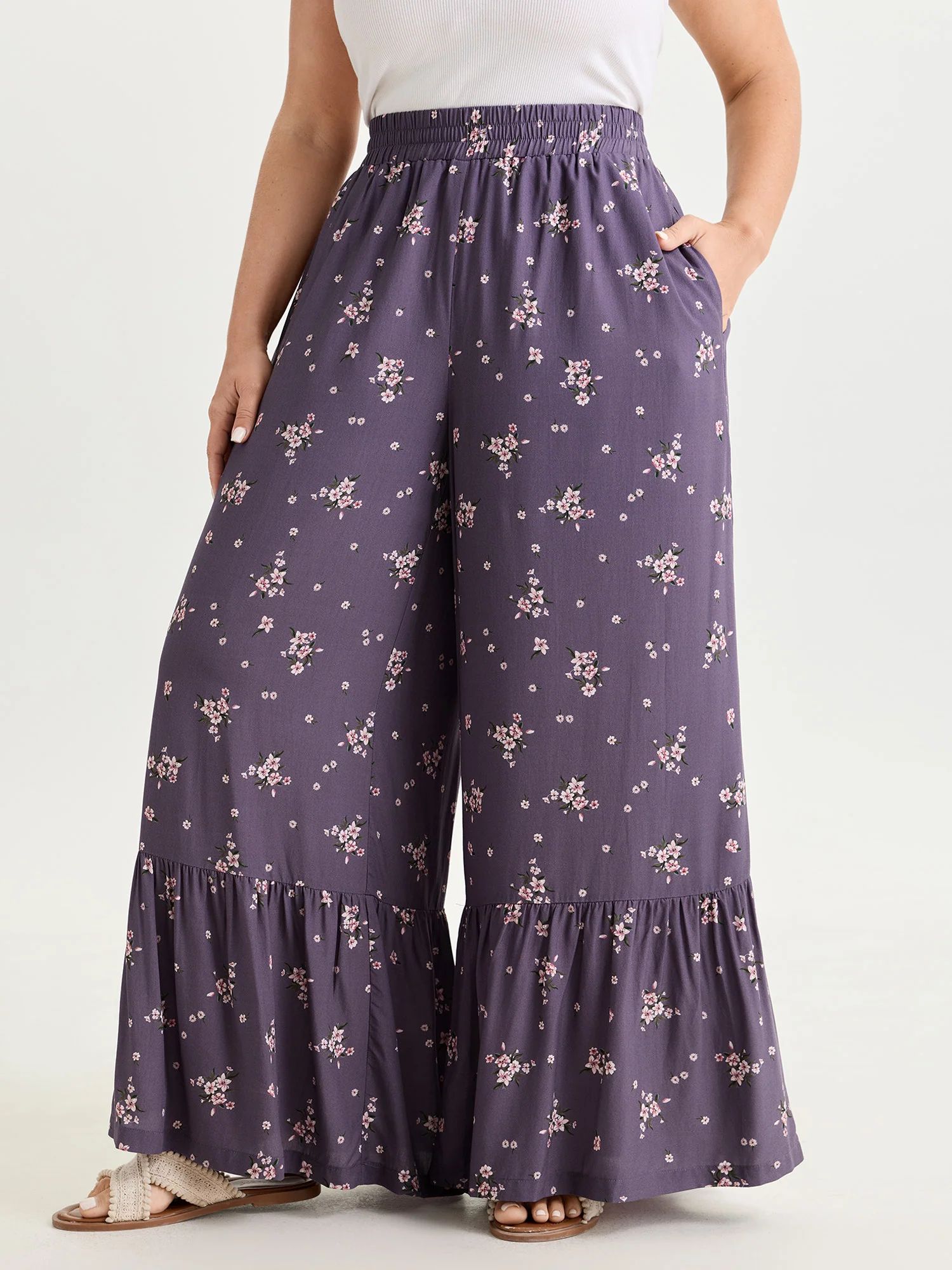 Floral Print Ruffled Hem Pants - Image 2