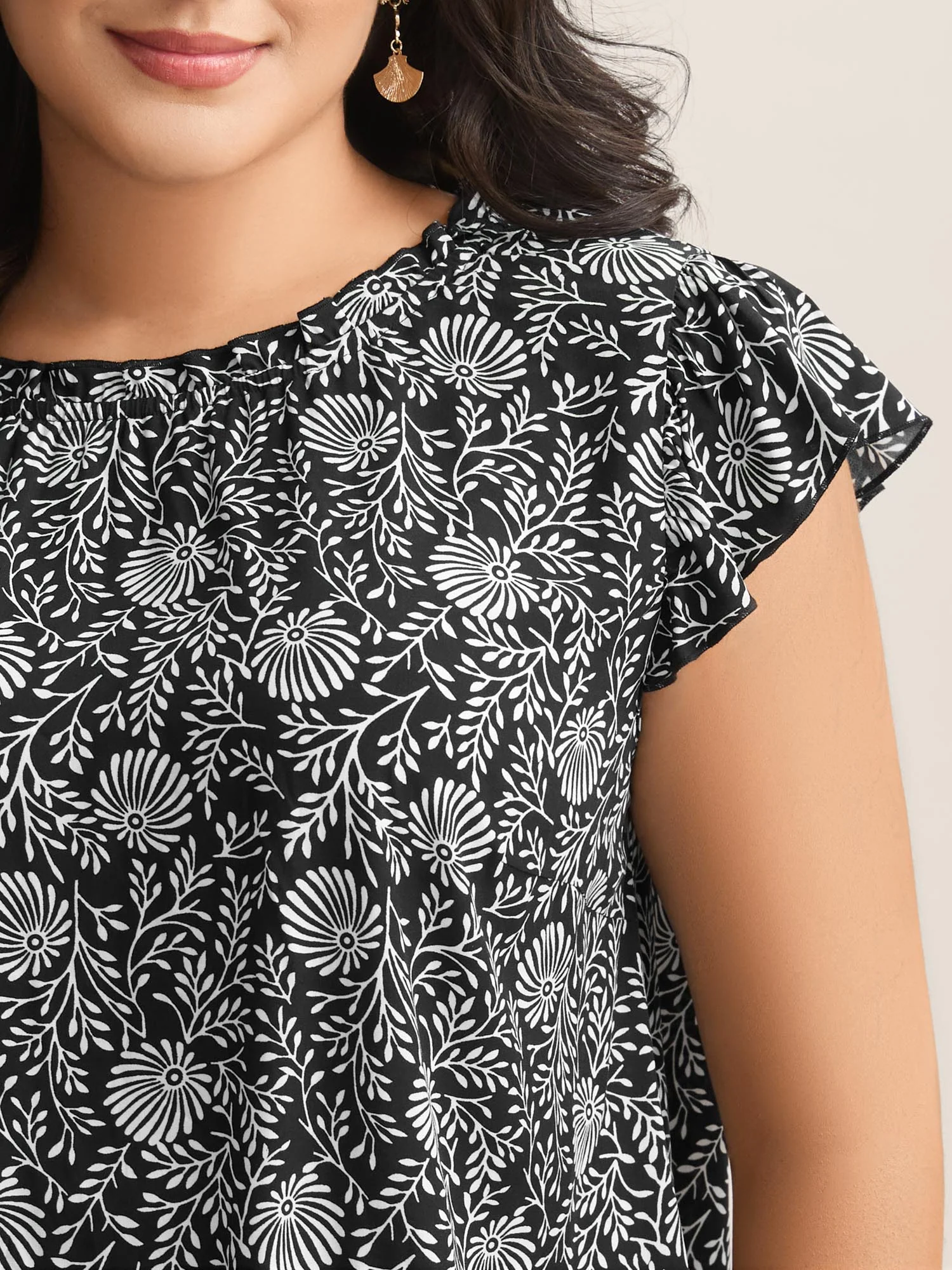 Floral Print Ruffled Neck Blouse - Image 2
