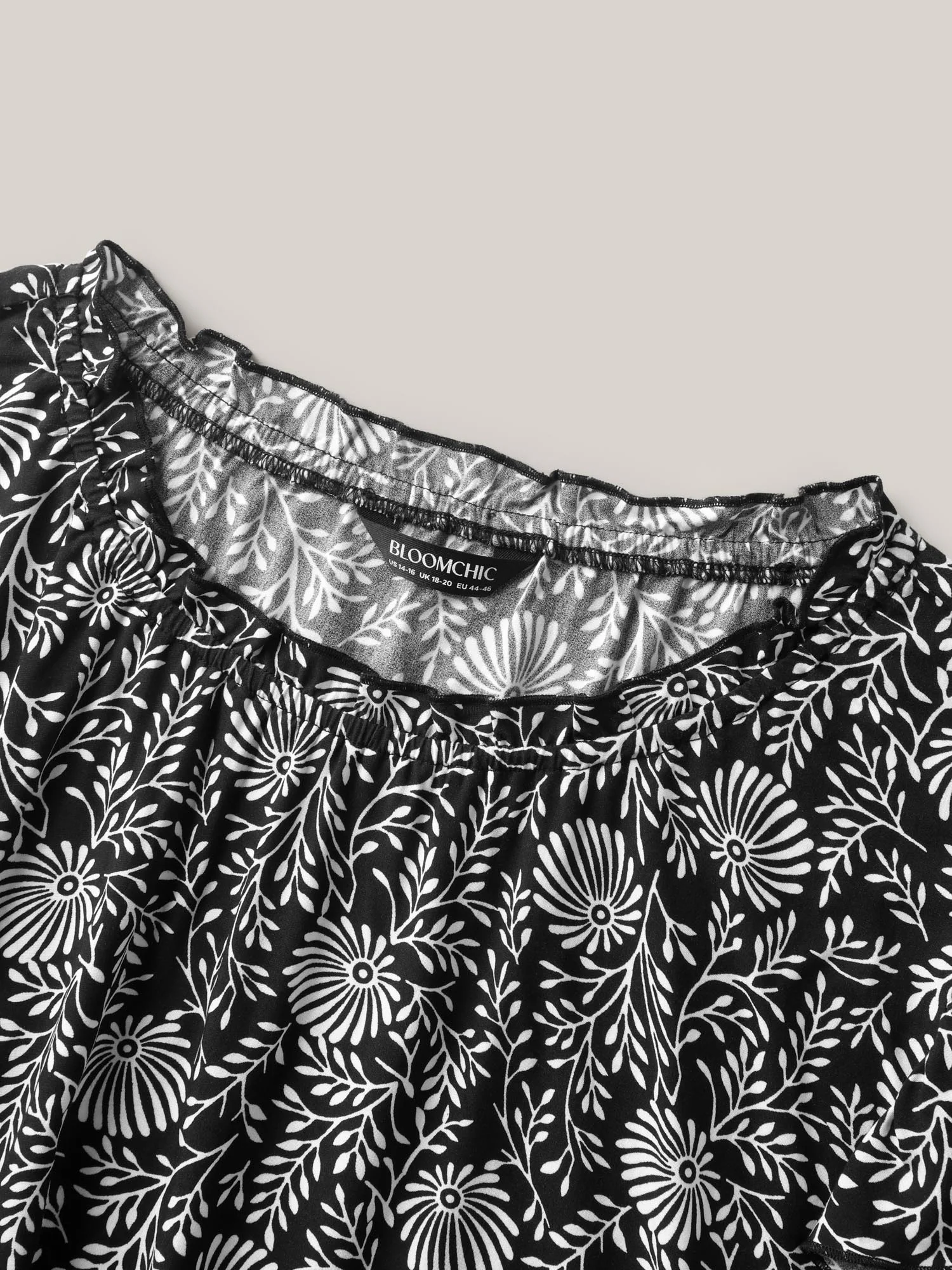 Floral Print Ruffled Neck Blouse - Image 5