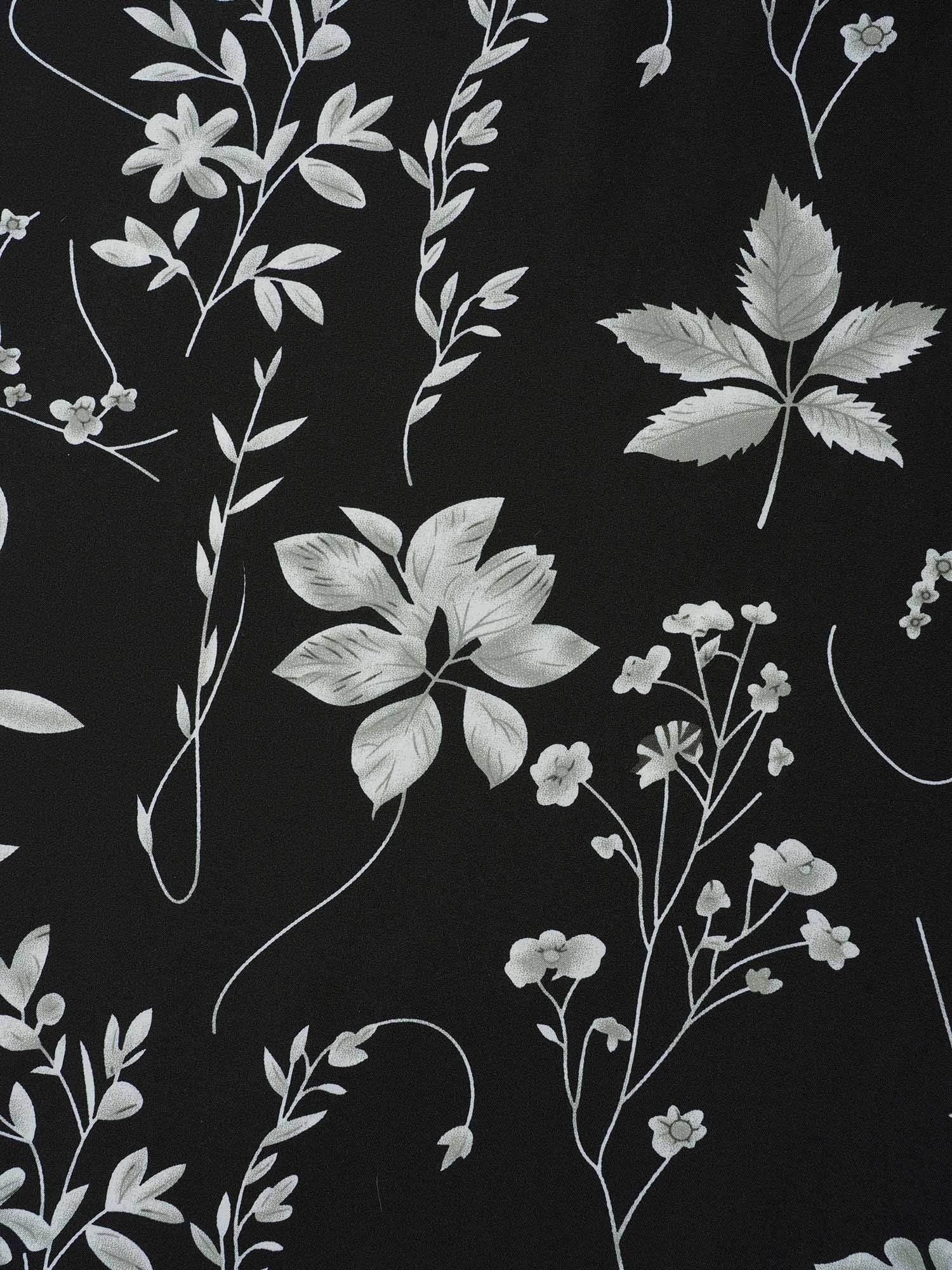 Floral Print Ruffled V-Neck Shirt - Image 7