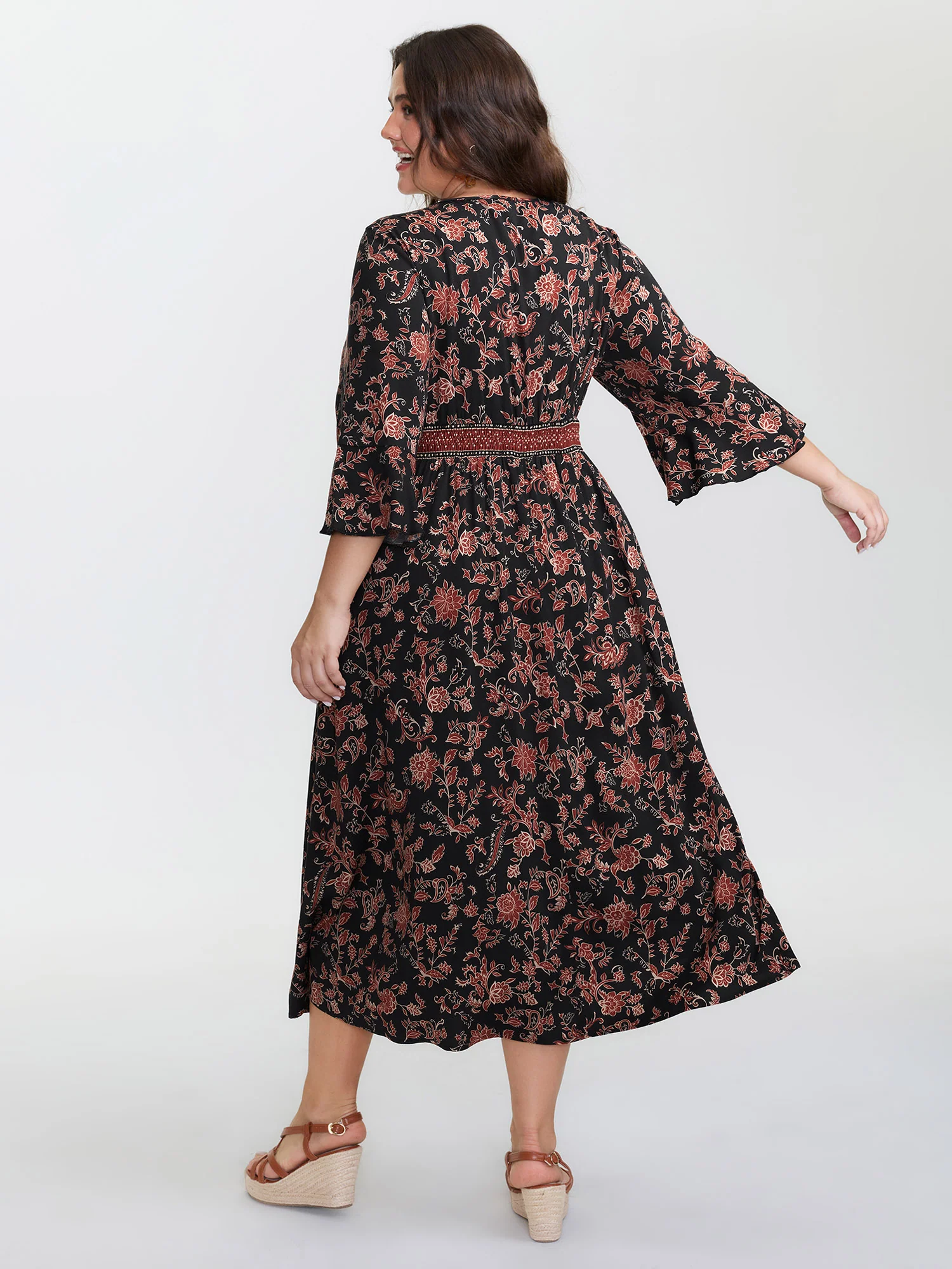 Floral Print Shirred Contrast Pockets Maxi Dress - Image 4