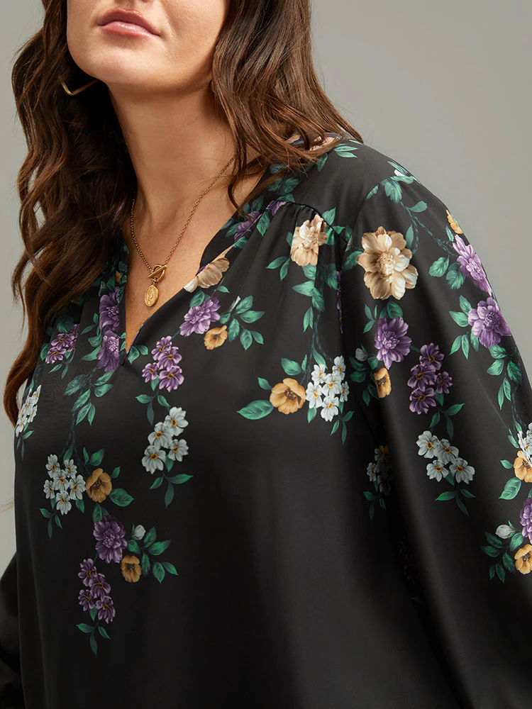 Floral Print Shirred Curved Hem Blouse - Image 5