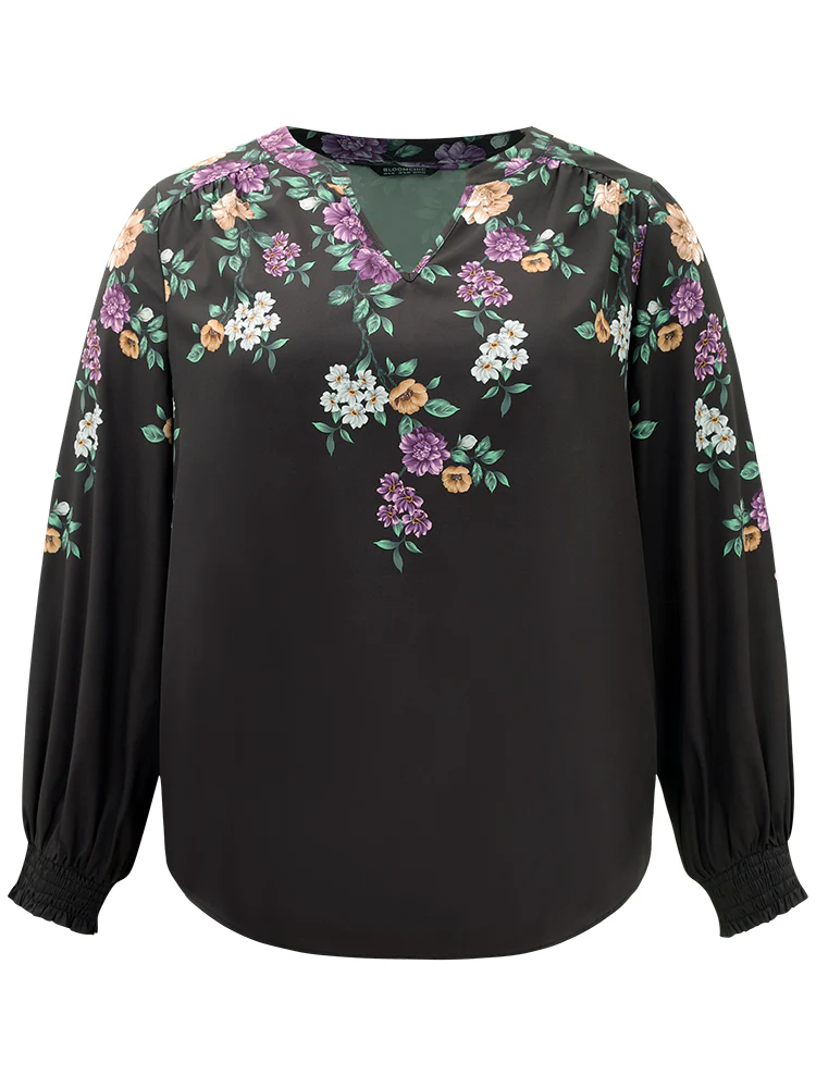 Floral Print Shirred Curved Hem Blouse - Image 8