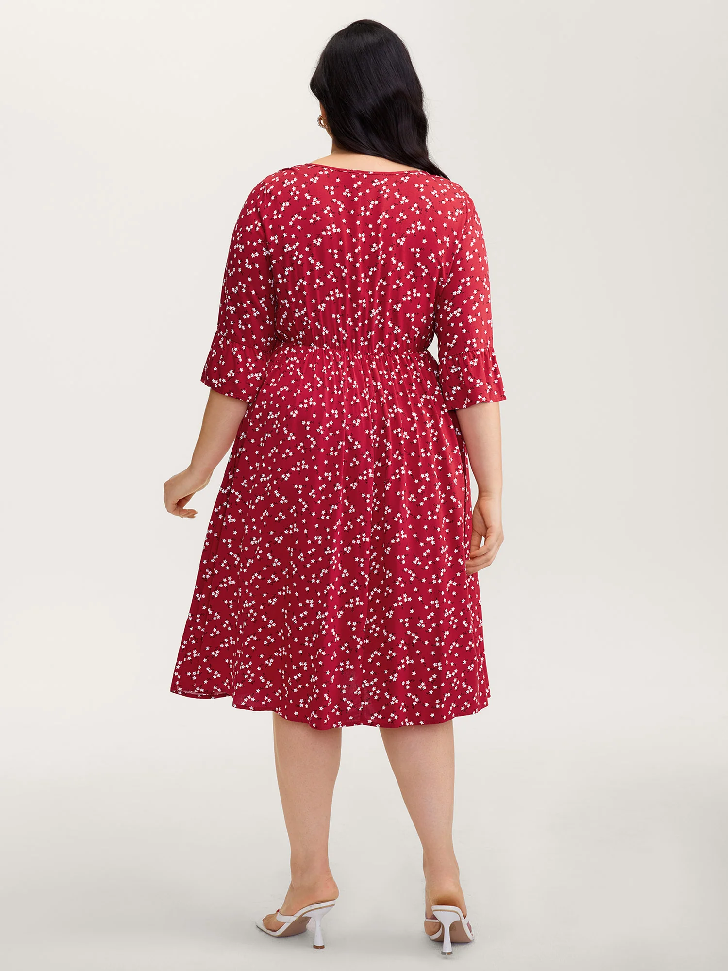 Floral Print Shirred Cut-Out Neck Midi Dress - Image 4