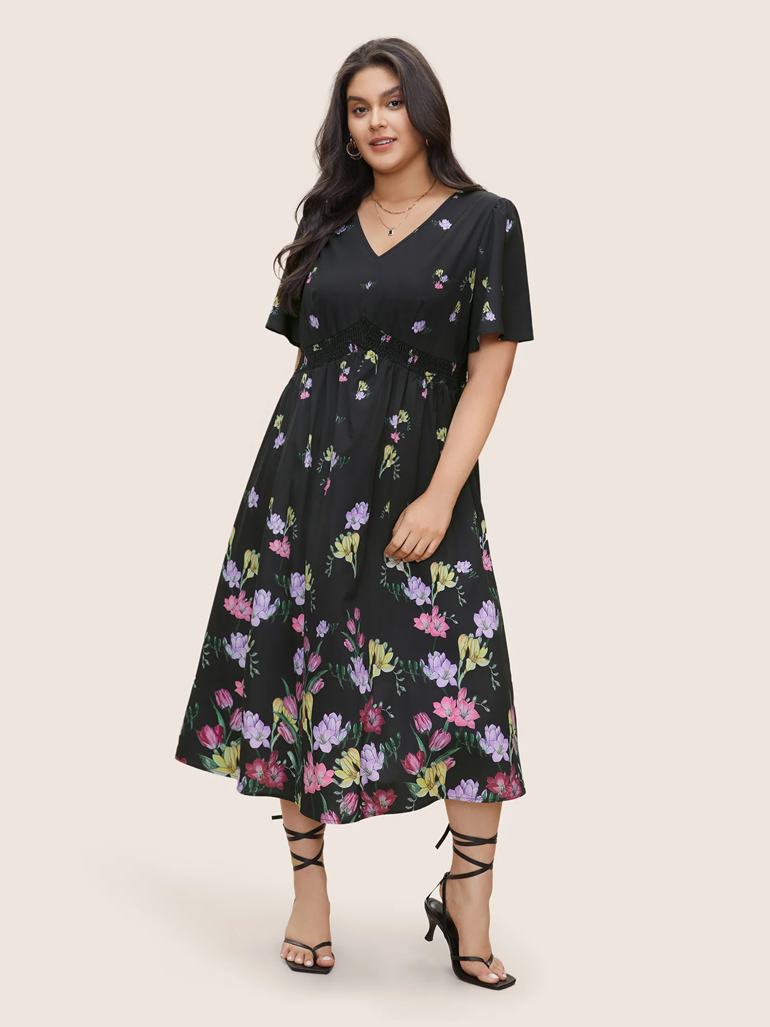 Floral Print Shirred Pocket Ruffle Sleeve Dress - Image 2