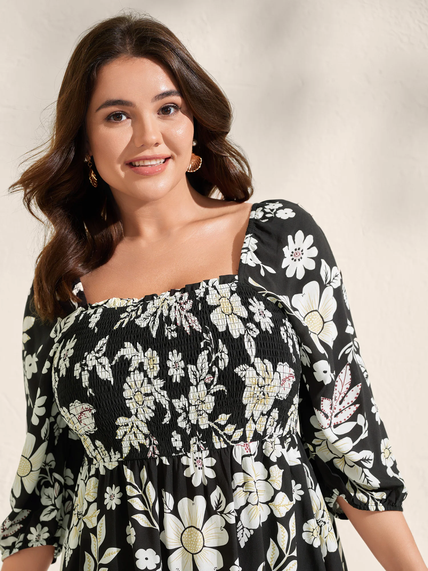 Floral Print Slit Shirred Bodice Midi Dress - Image 2