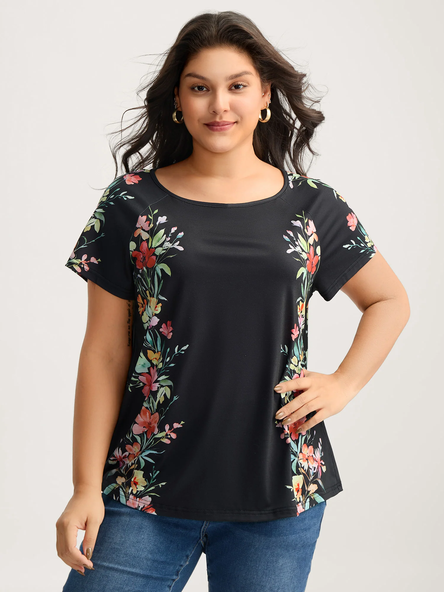 Floral Print Solid Round Neck T-Shirt
