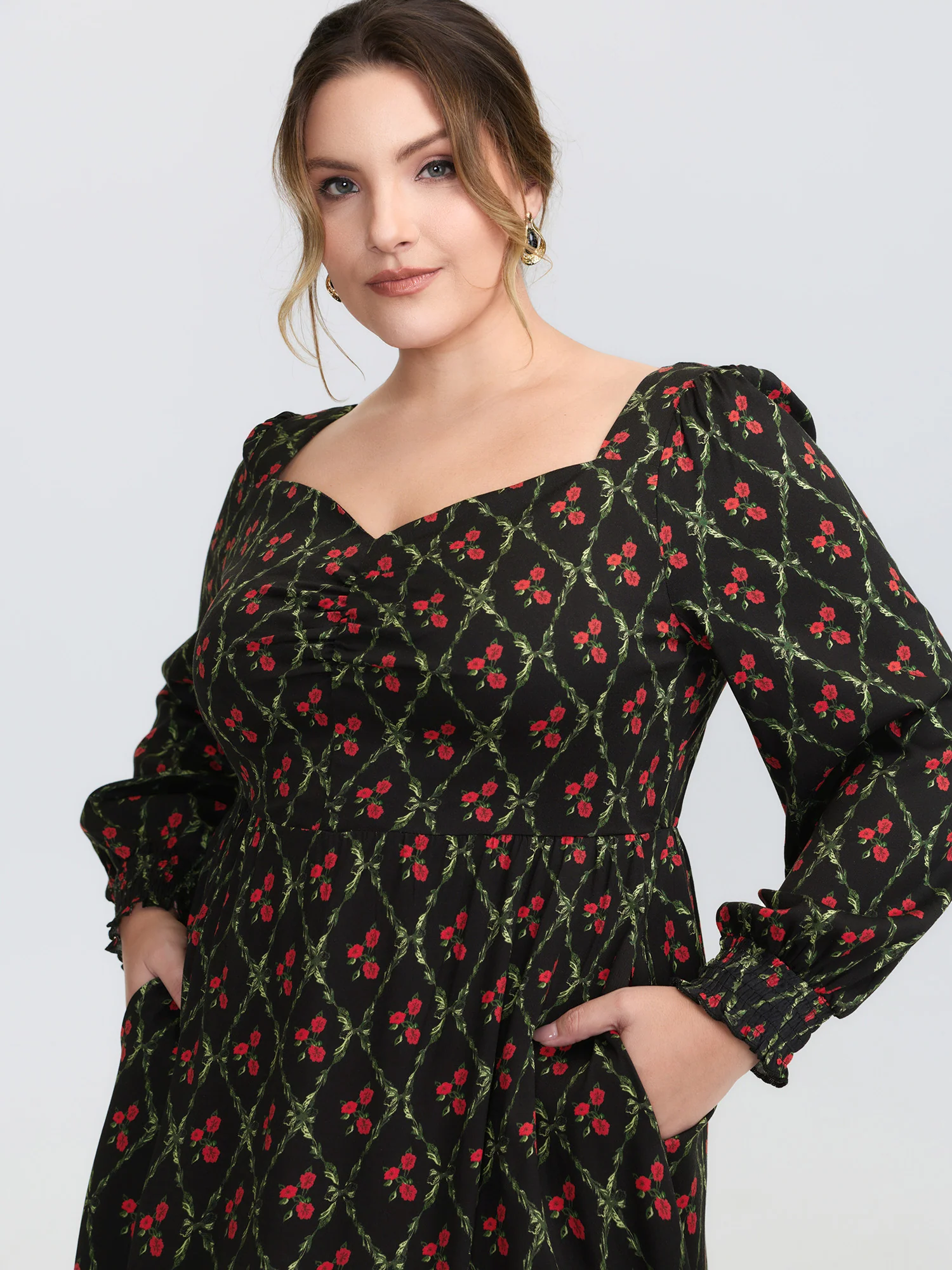 Floral Print Square Neck Ruched Midi Dress - Image 2