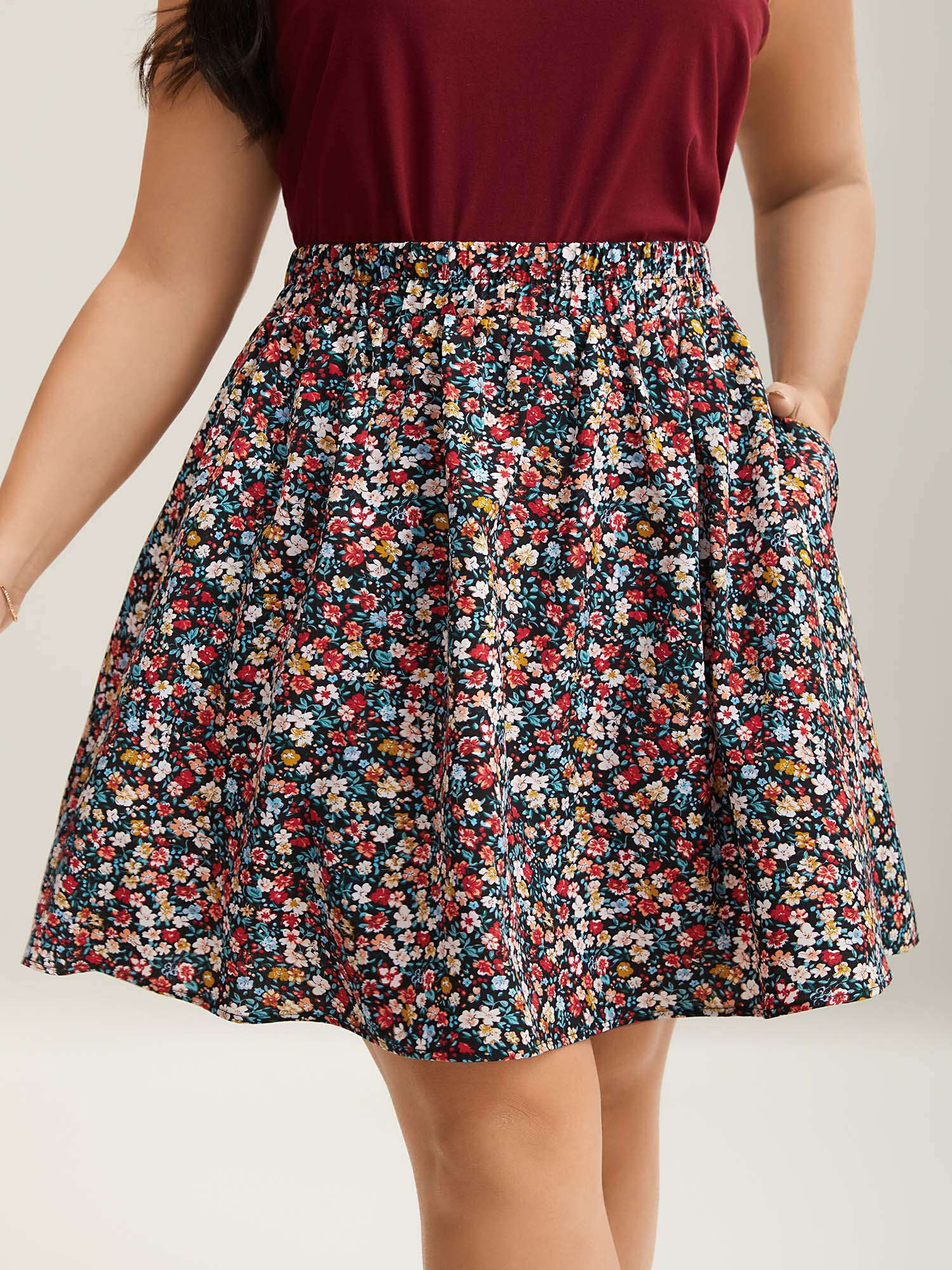 Floral Print Stretchy Smocked Waist Mini Skirt - Image 3