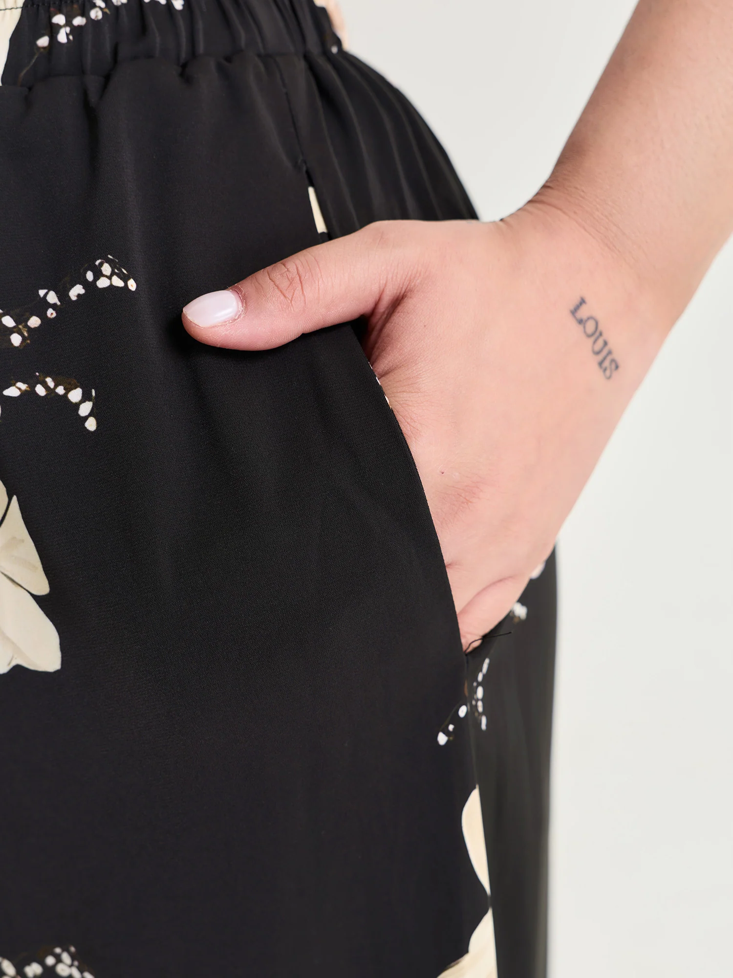 Floral Print Stretchy Waist Wide-Leg Pants - Image 3