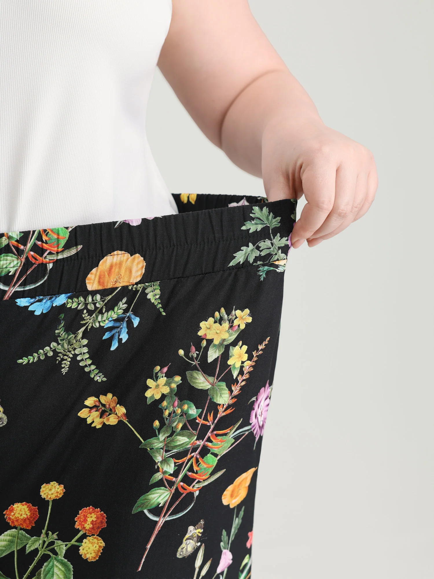 Floral Print Stretchy Waist Wide-Leg Pants - Image 12