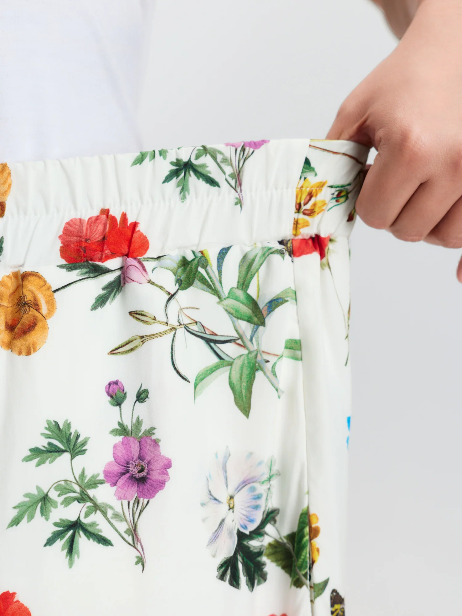 Floral Print Stretchy Waist Wide-Leg Pants - Image 4