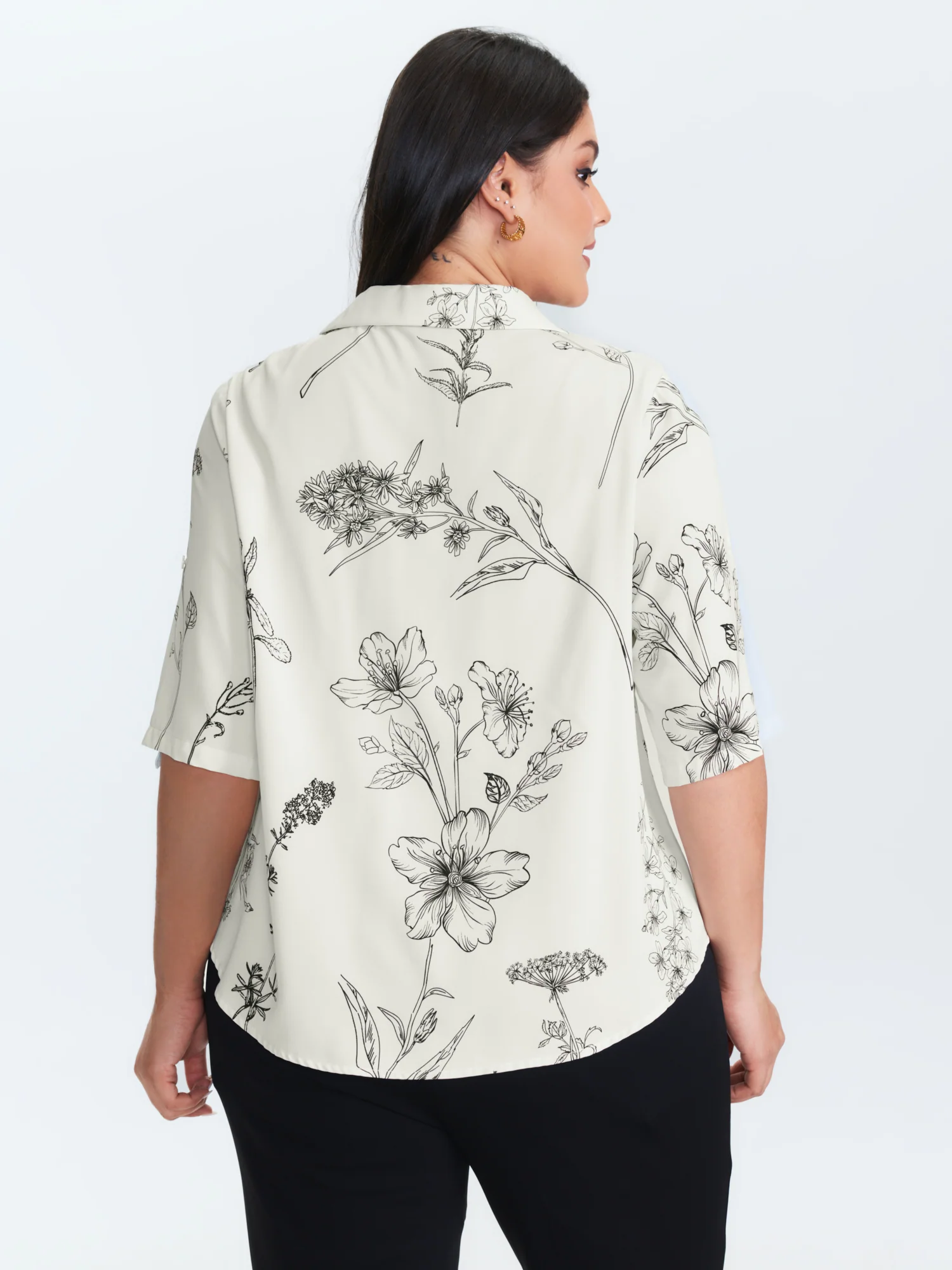 Floral Print Tab Sleeve Button-Down Blouse - Image 4