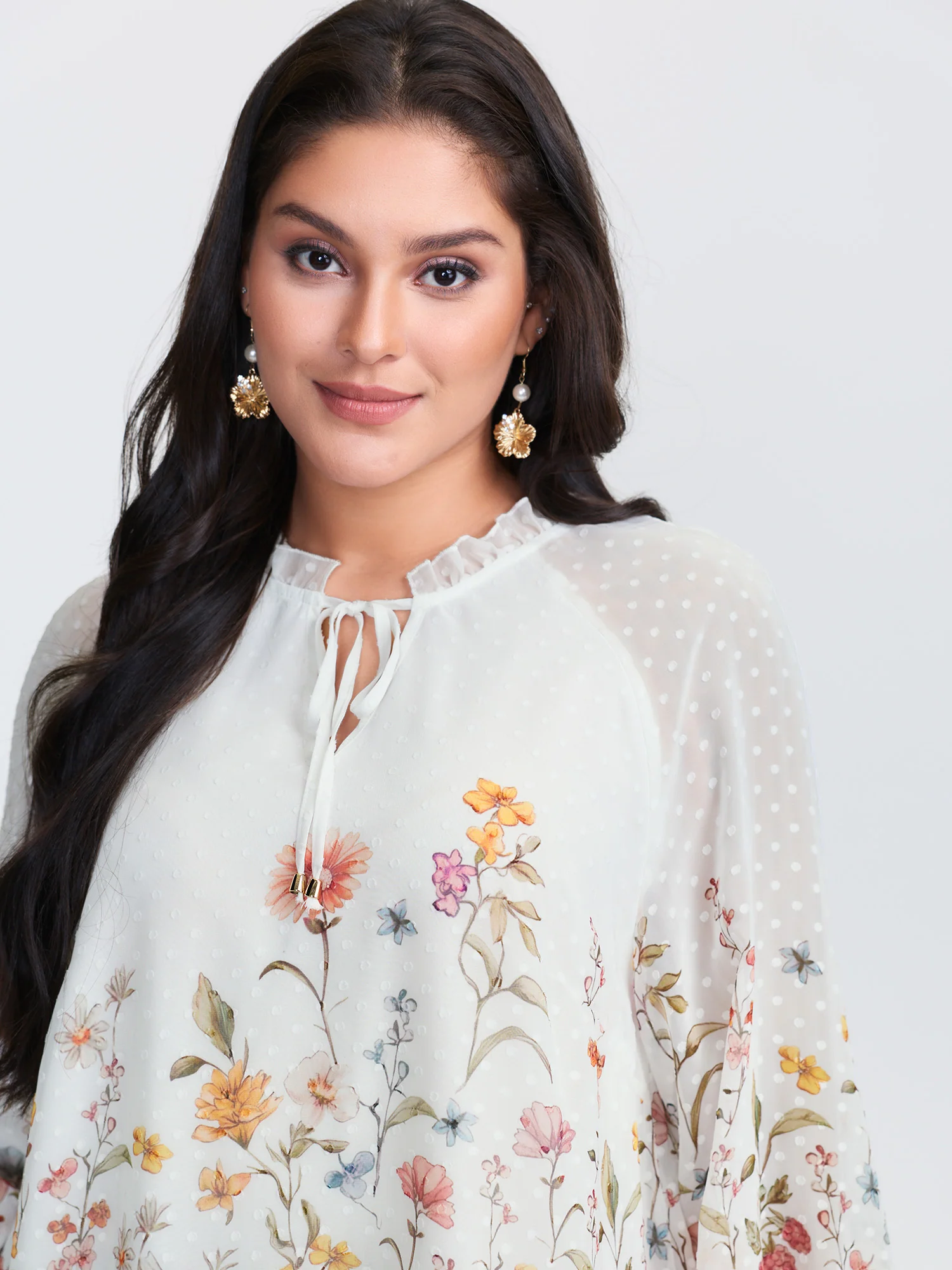 Floral Print Textured Ruffled Neckline Blouse - Image 2