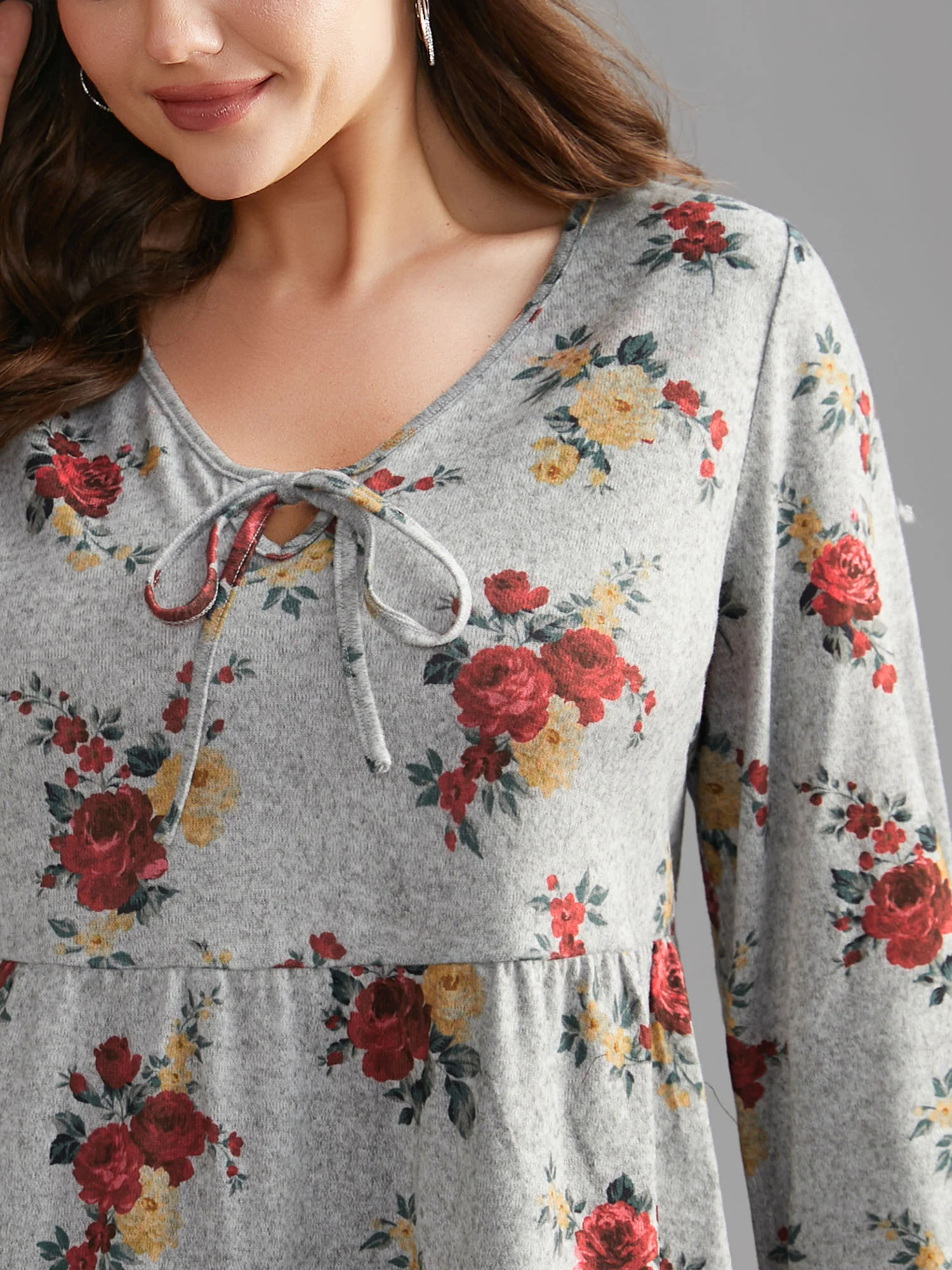 Floral Print Tie Knot T-shirt - Image 2