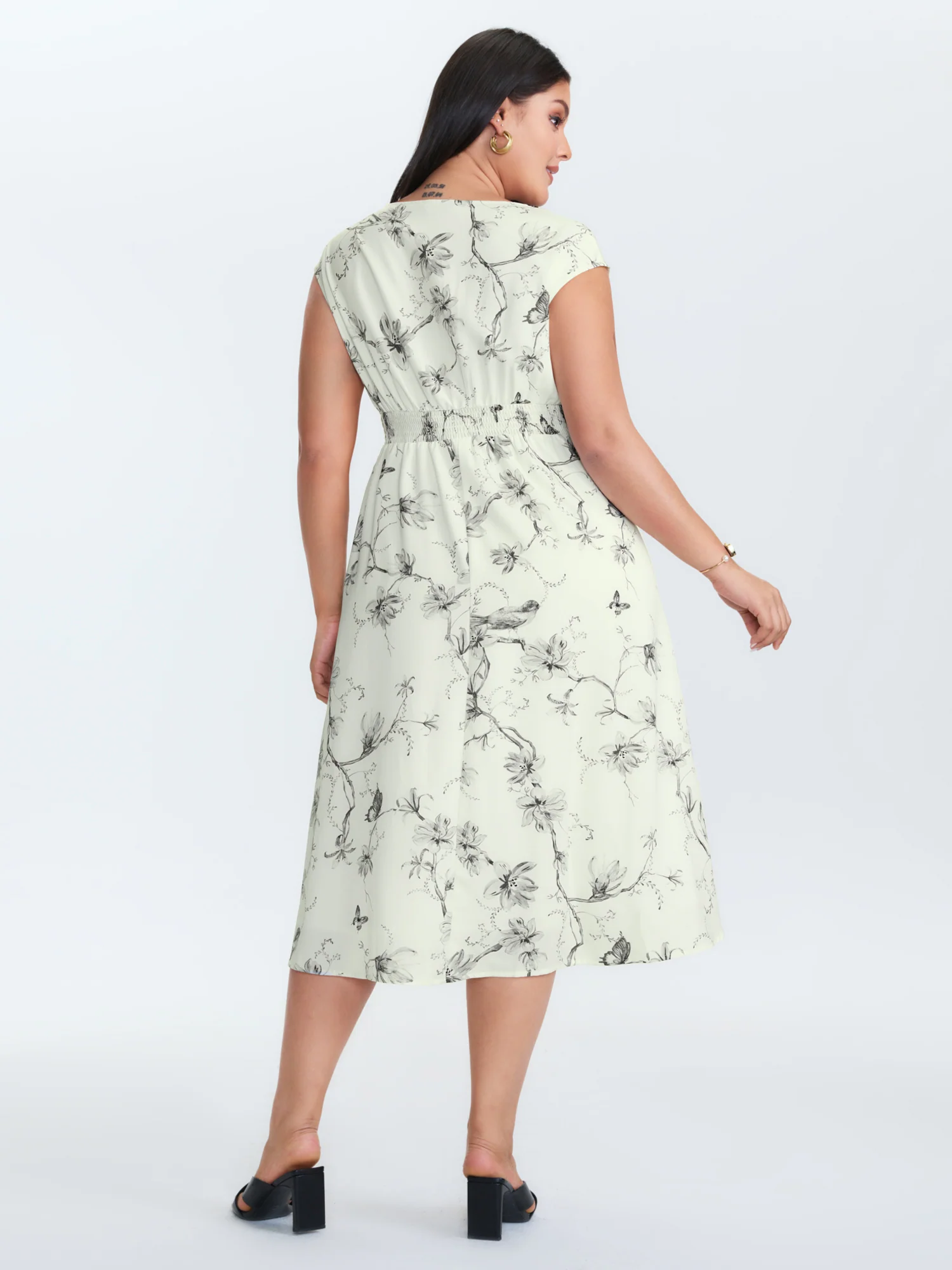 Floral Print Triangular Waist Midi Dress - Image 4