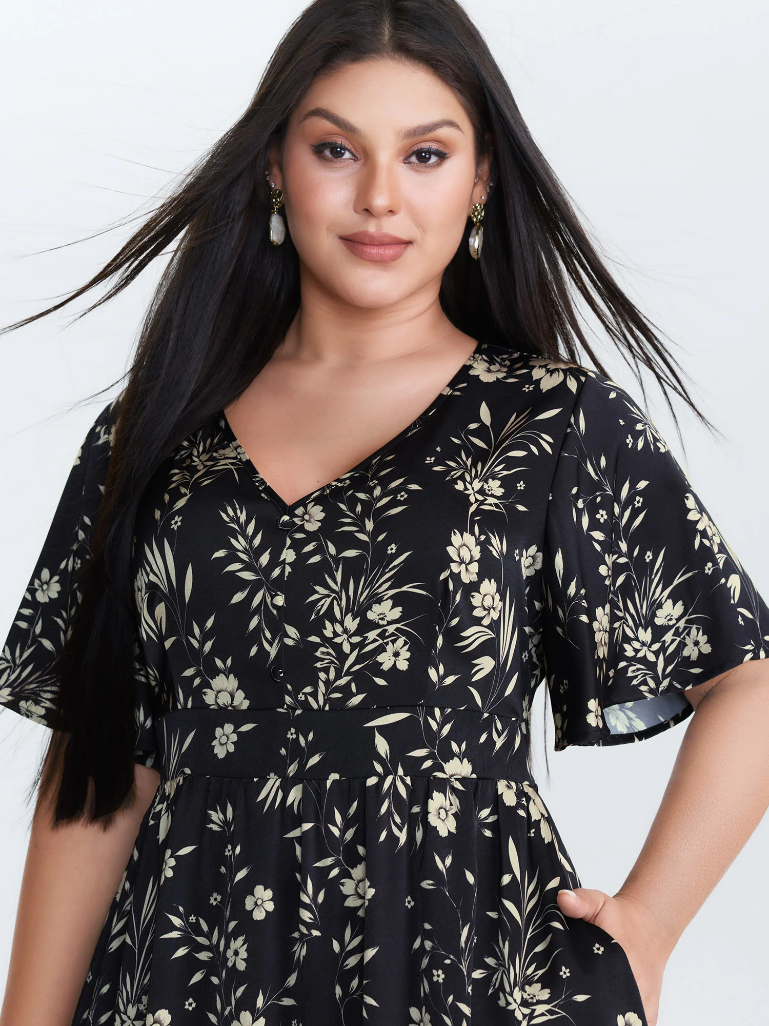 Floral Print V-Neck Cinched-Waist Midi Dress - Image 2
