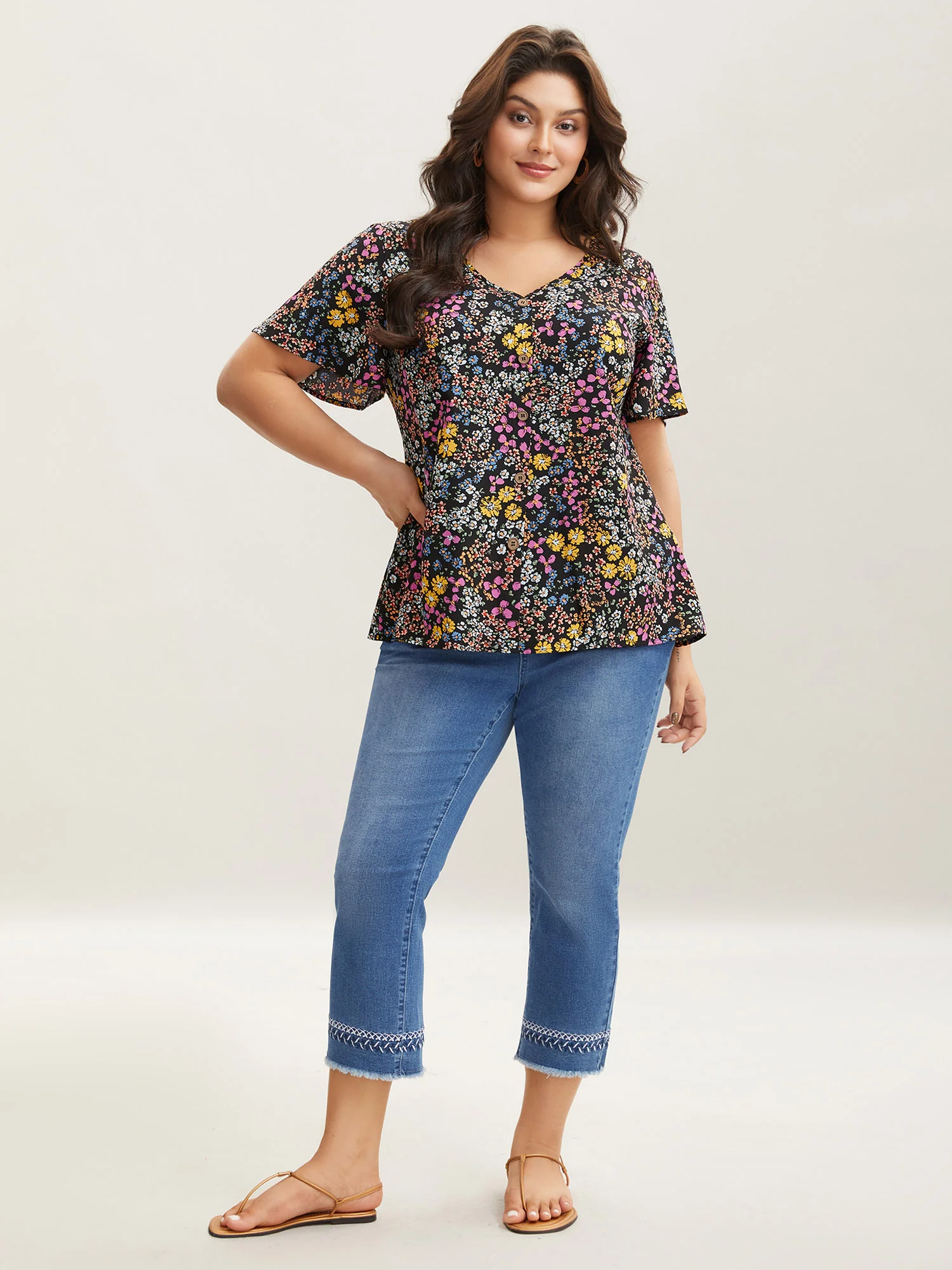 Floral Print V-Neck Flowy Blouse - Image 3