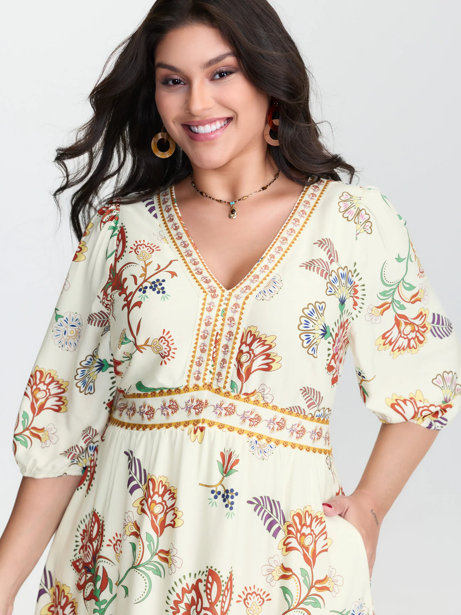 Floral Print V-Neck Flowy Maxi Dress - Image 3