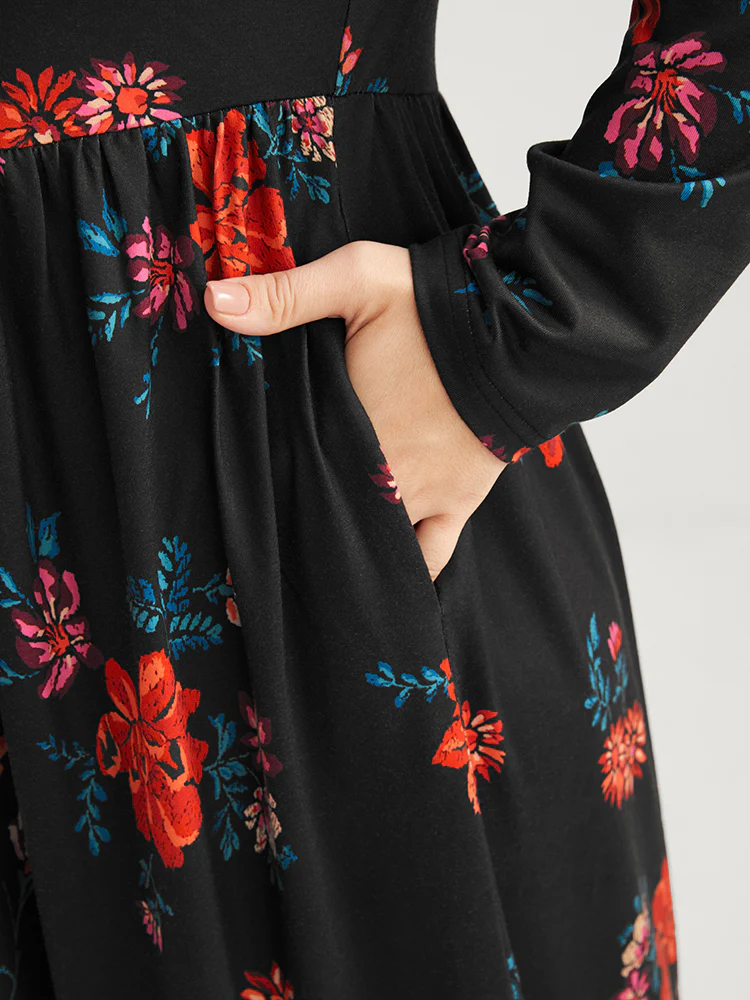 Floral Print V Neck Pocket Flutter Hem Dress Without Belt - Image 3