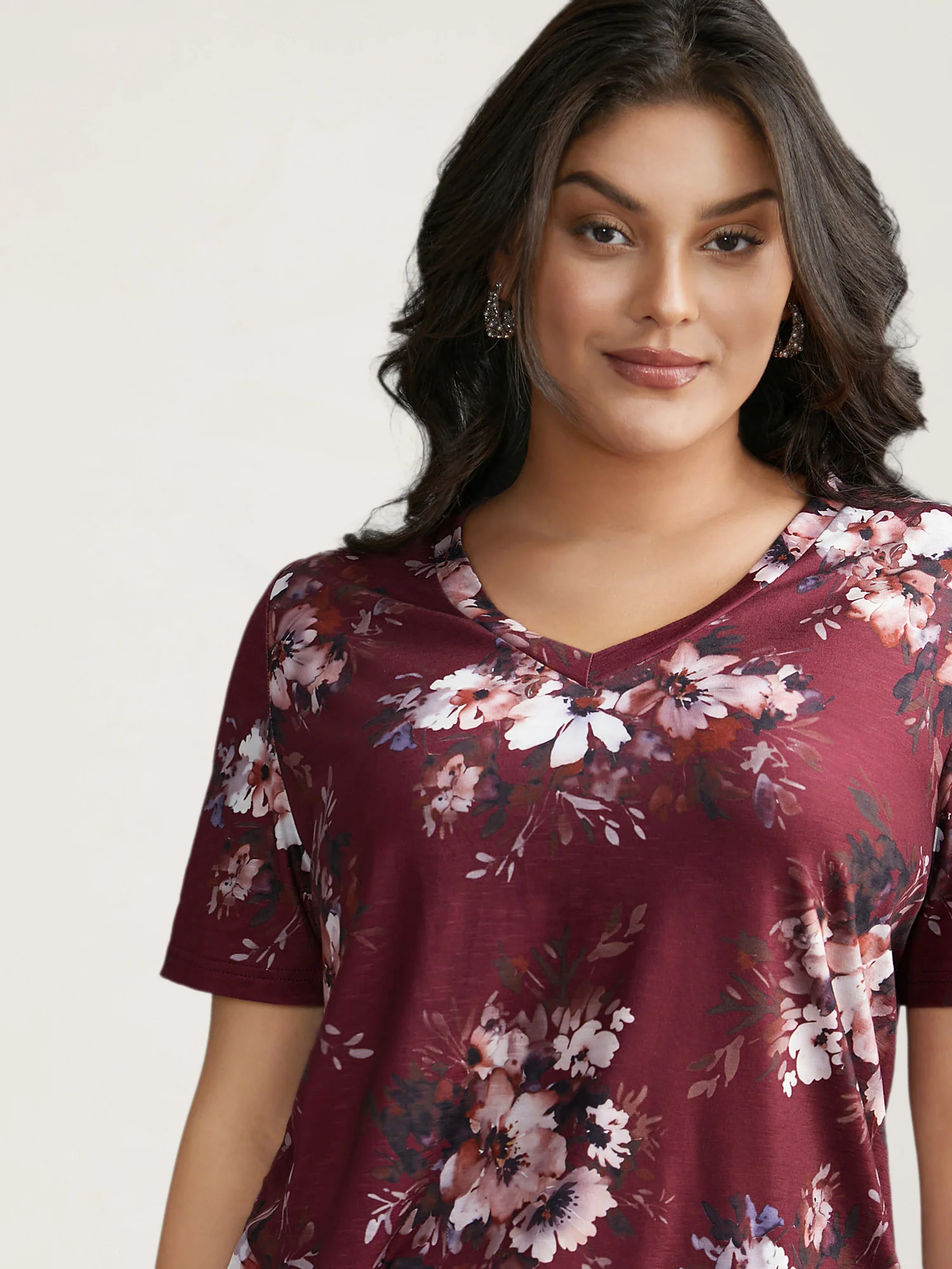 Floral Print V Neck Stretchy T-shirt - Image 4