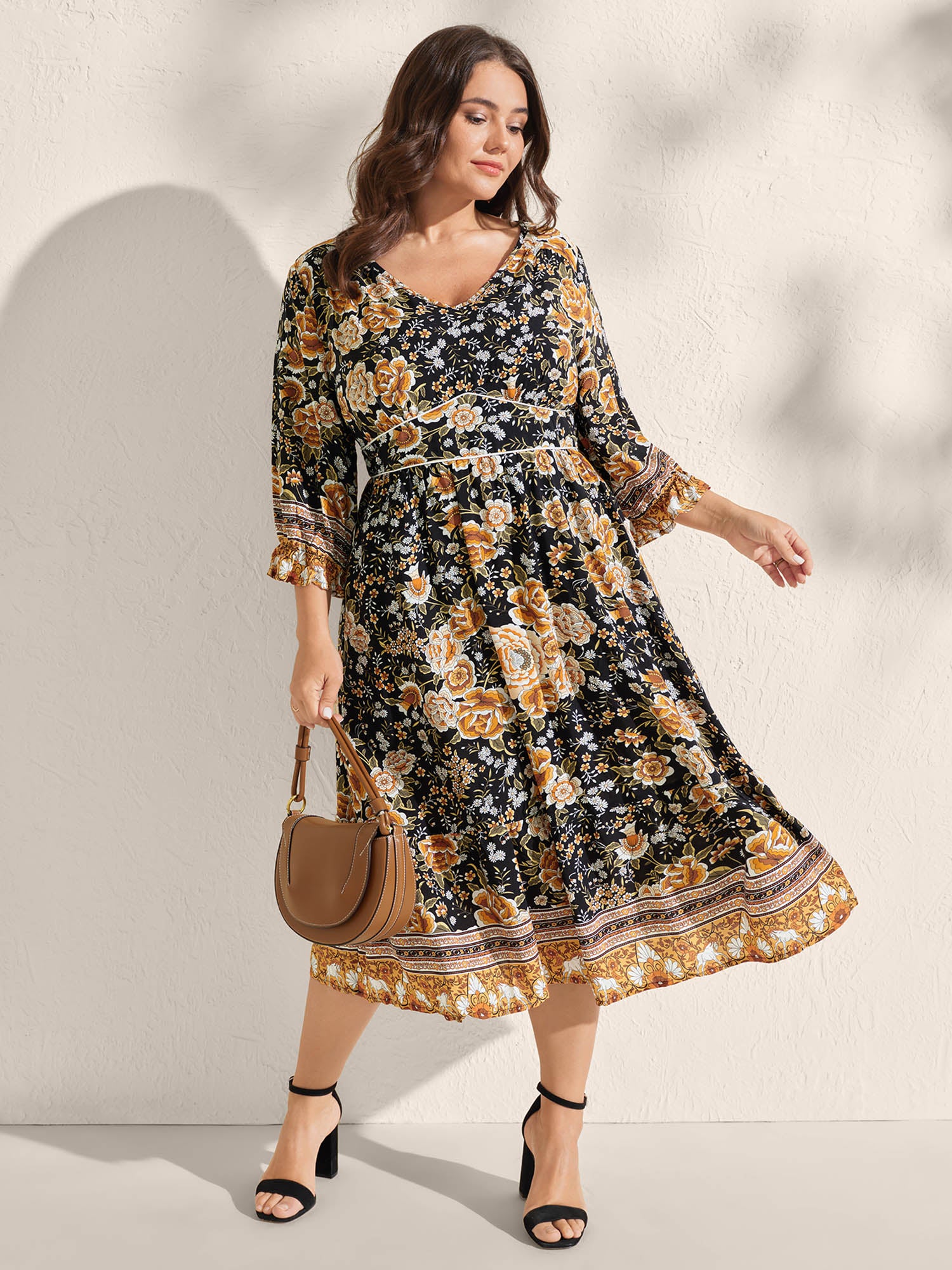 Floral Print Waist-Cinched Contrast Midi Dress - Image 3