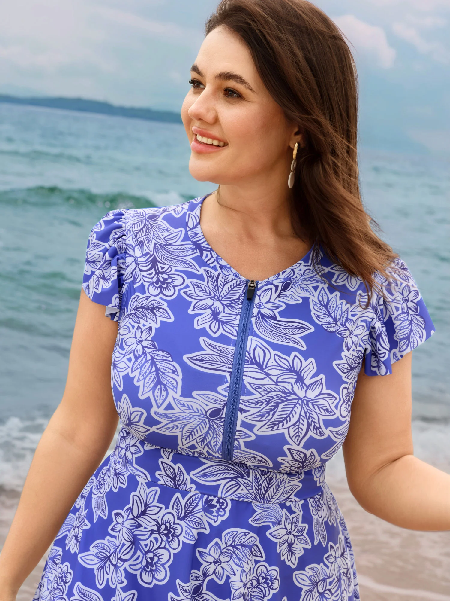 Floral Print Zipper Ruffle Sleeve Swim Dress - Image 2
