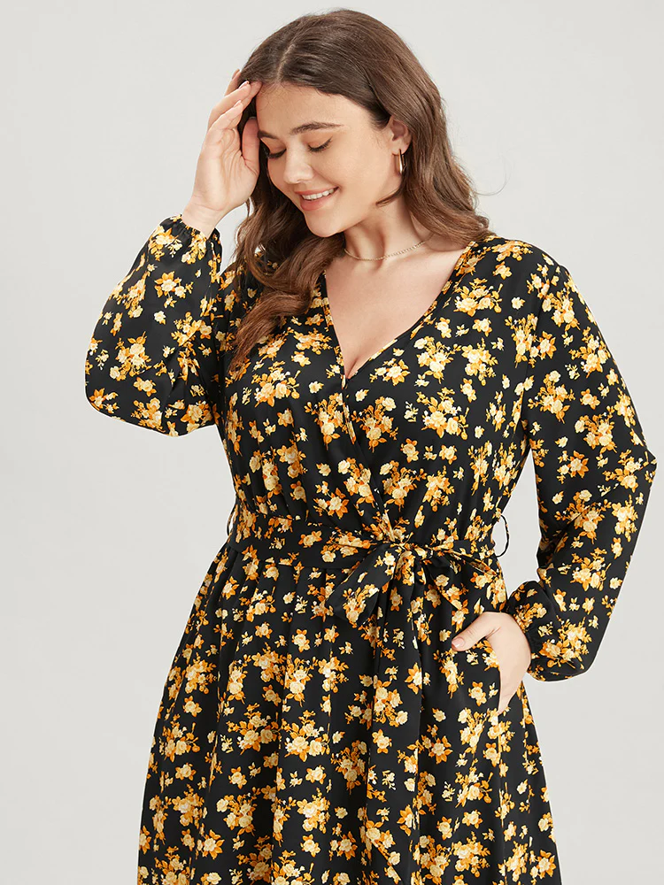 Floral Printed Pocket Lantern Sleeve Belted Wrap Midi Dress - Image 3