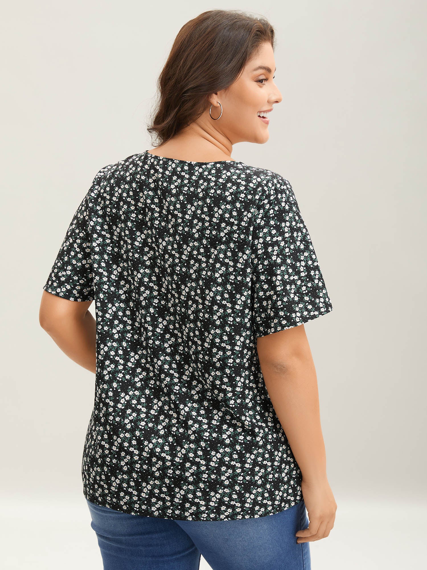 Floral Ruffle Sleeve Gathered Round Neck Blouse - Image 23