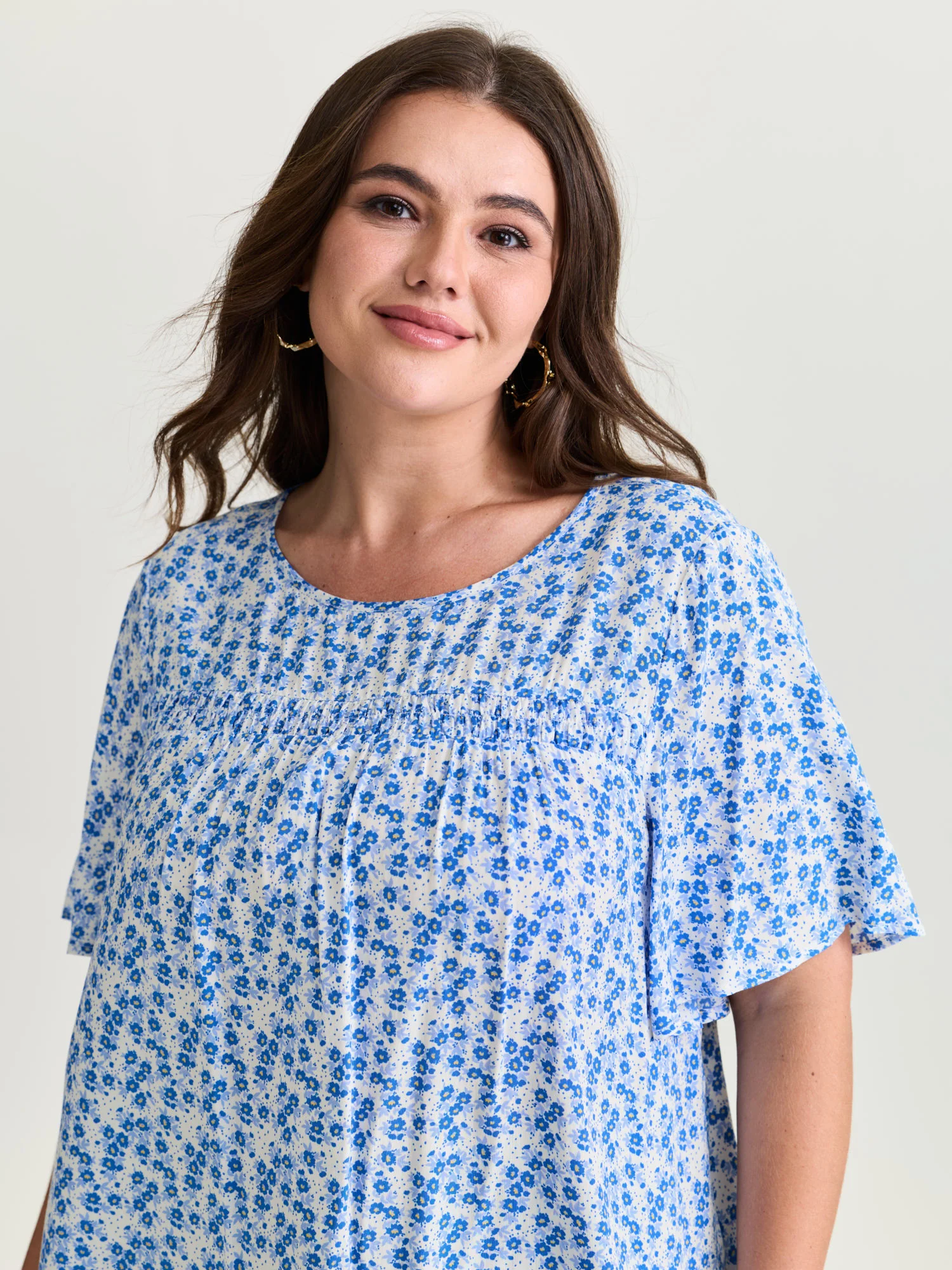 Floral Ruffle Sleeve Gathered Round Neck Blouse - Image 32