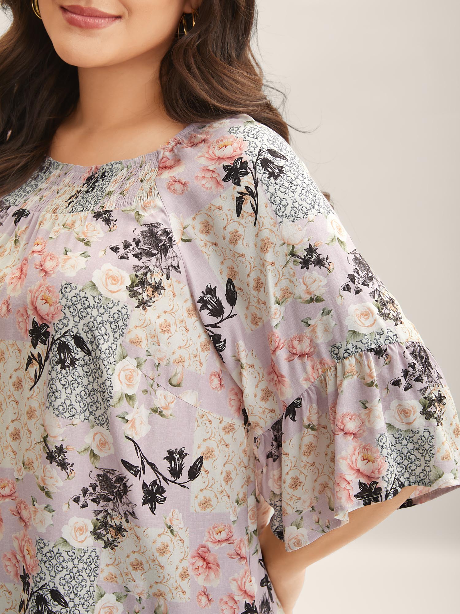 Floral Shirred Neck Flowy Blouse - Image 2