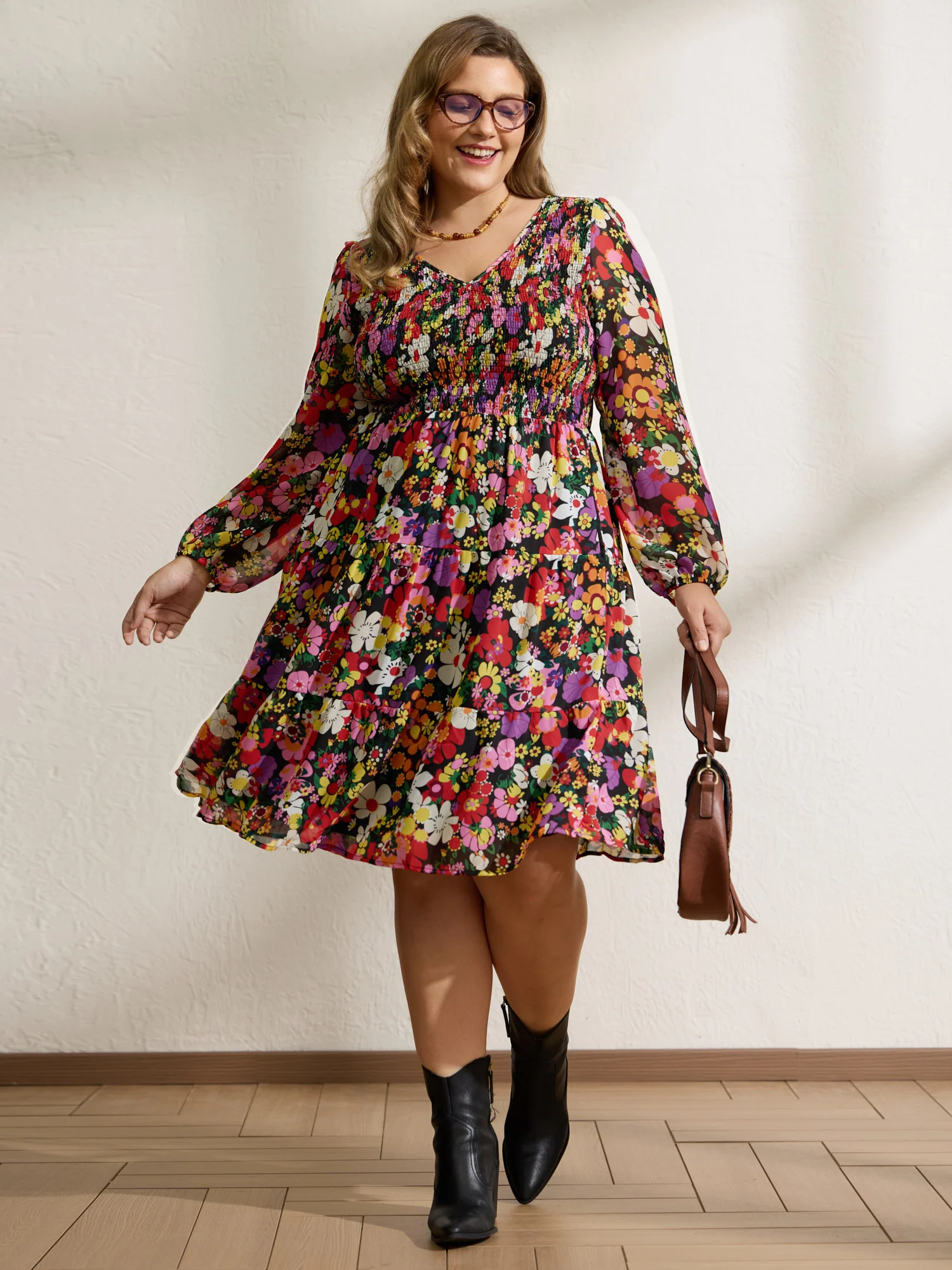 Floral Shirred Pockets Stretchy Waist Midi Dress - Image 3