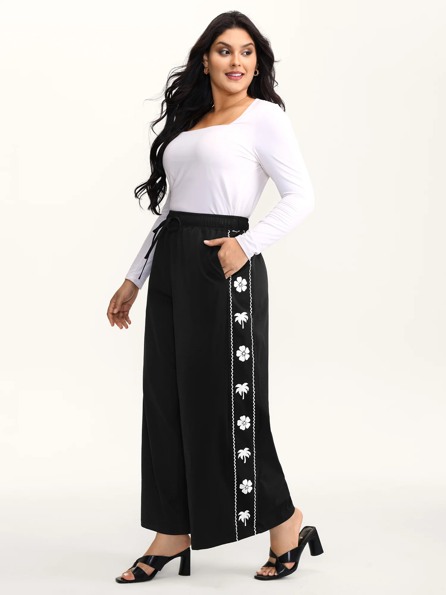 Floral Side Drawstring Wide-Leg Pants - Image 3