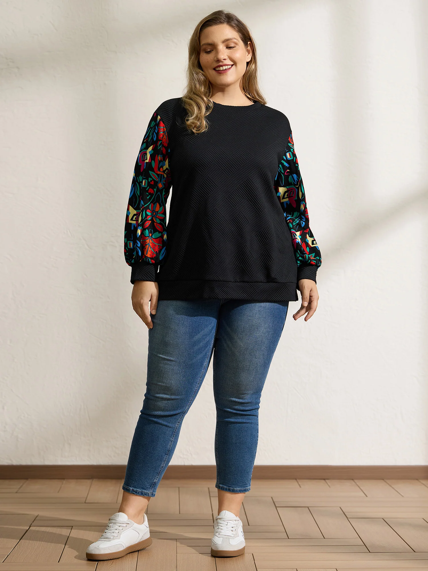 Floral Sleeve Drop Shoulder Textured Sweatshirt - Image 3