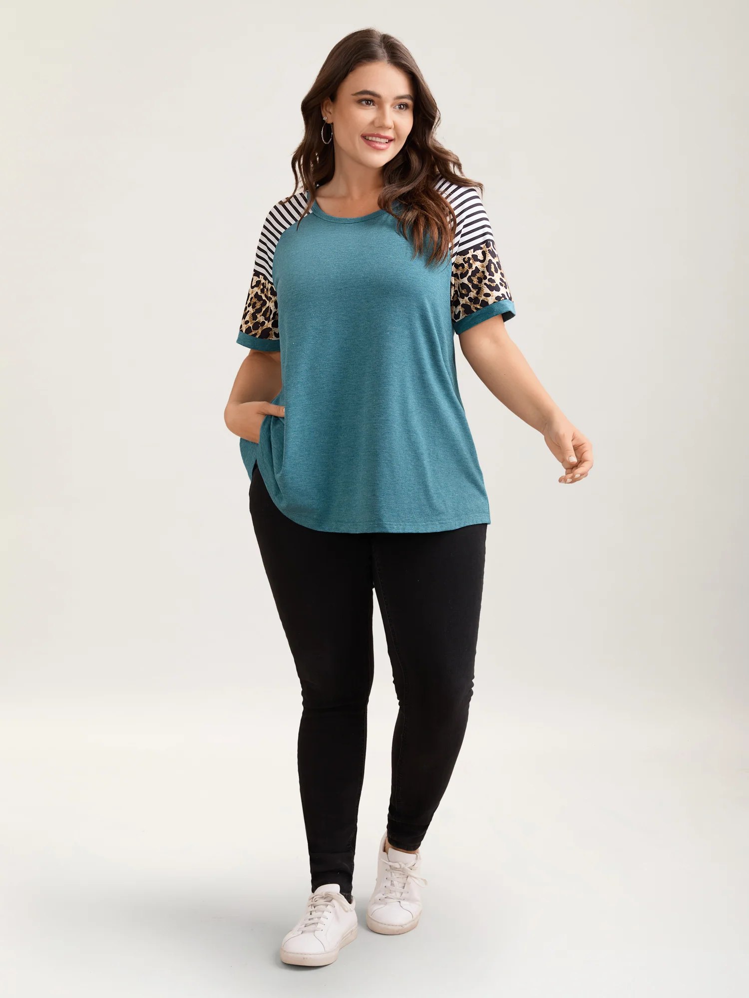 Floral Spliced Raglan Sleeve Solid Knit Top - Image 2
