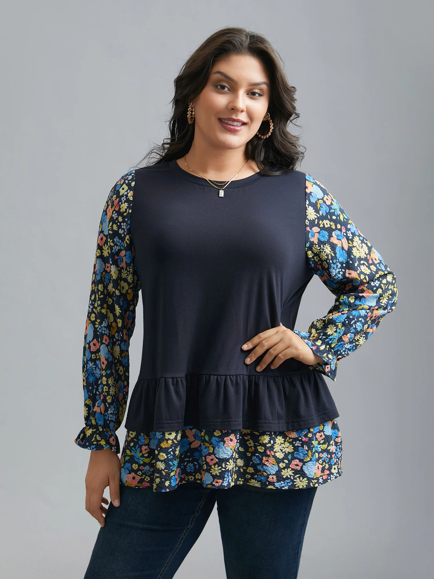 Floral Spliced Tiered Hem T-Shirt - Image 2