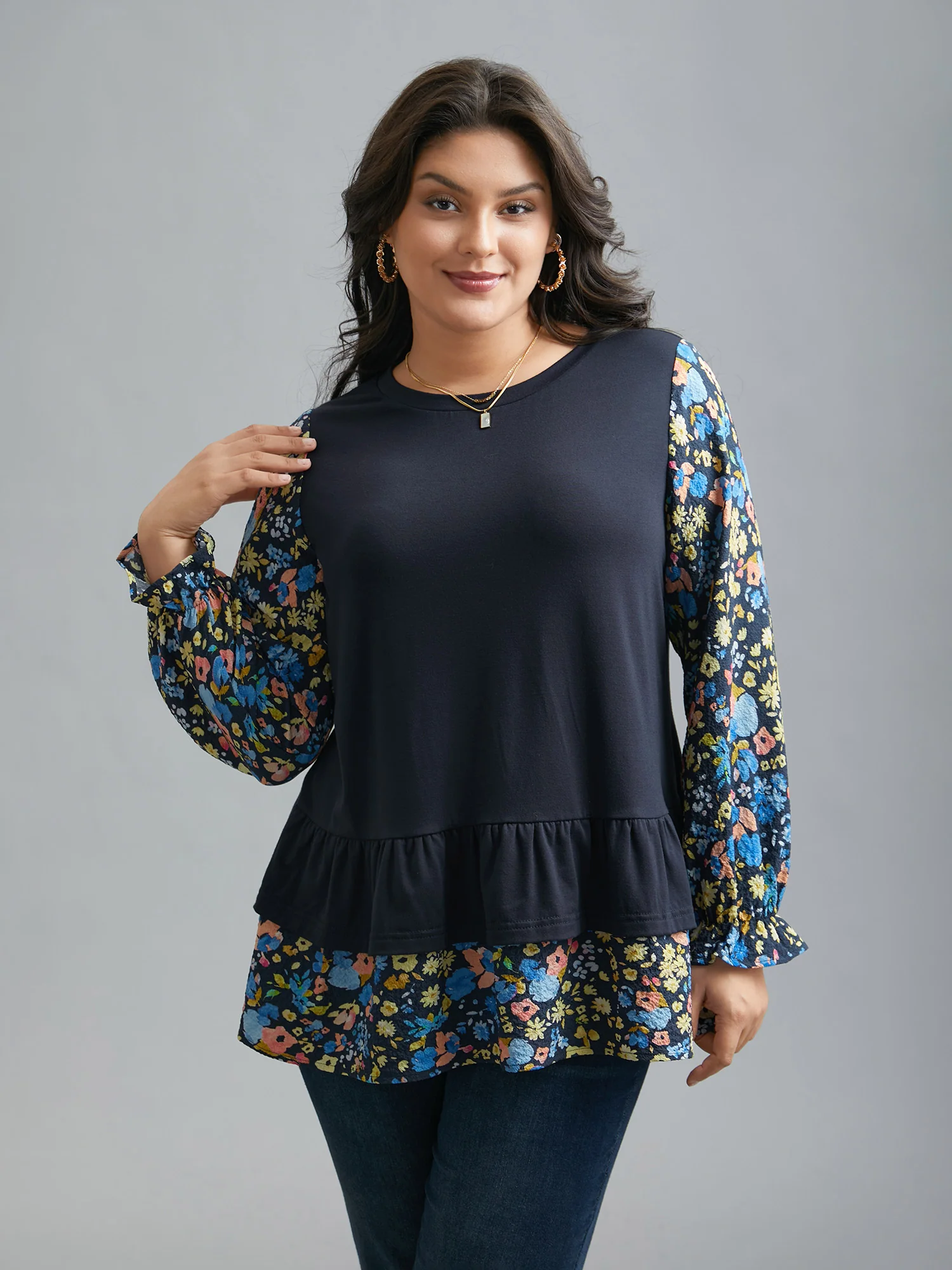 Floral Spliced Tiered Hem T-Shirt - Image 3