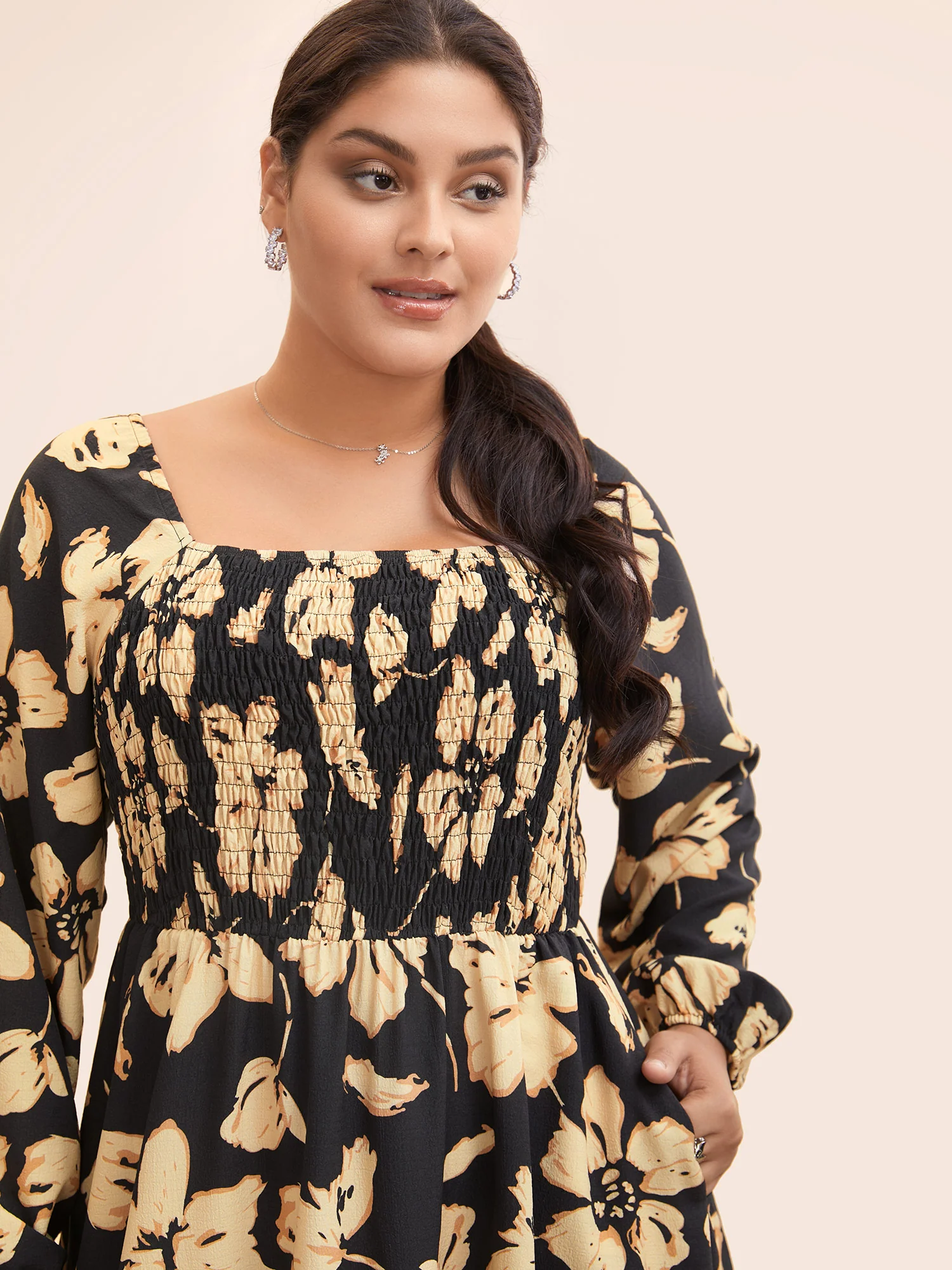 Floral Square Neck Shirred Lantern Sleeve Dress - Image 3