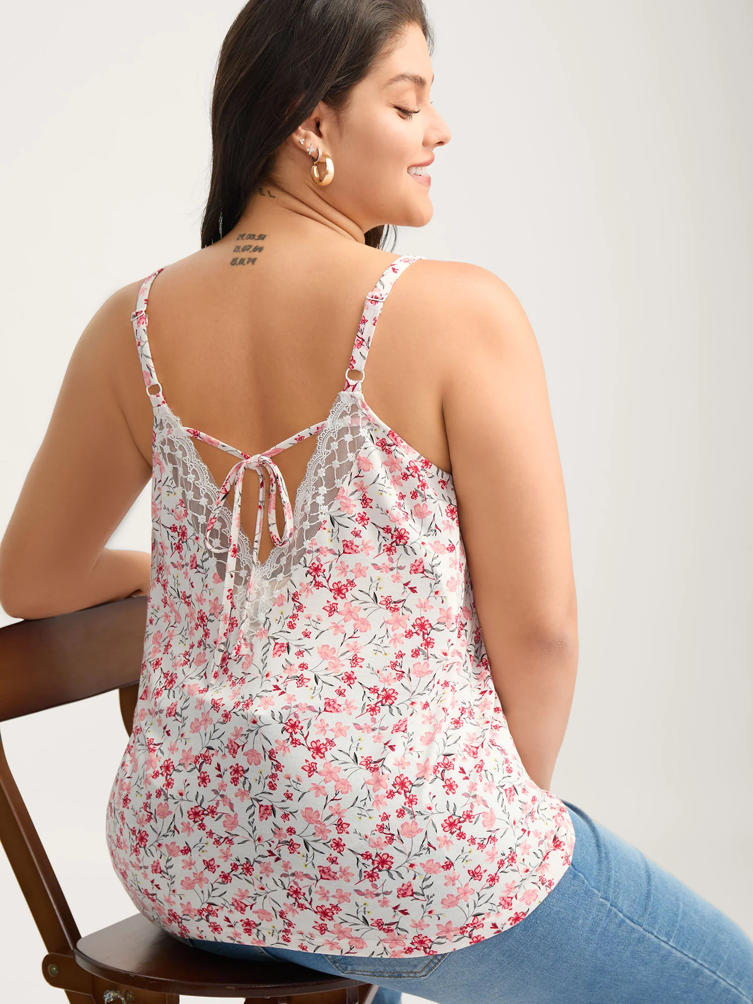 Floral Stretchy Backless Tie Tank Top - Image 4