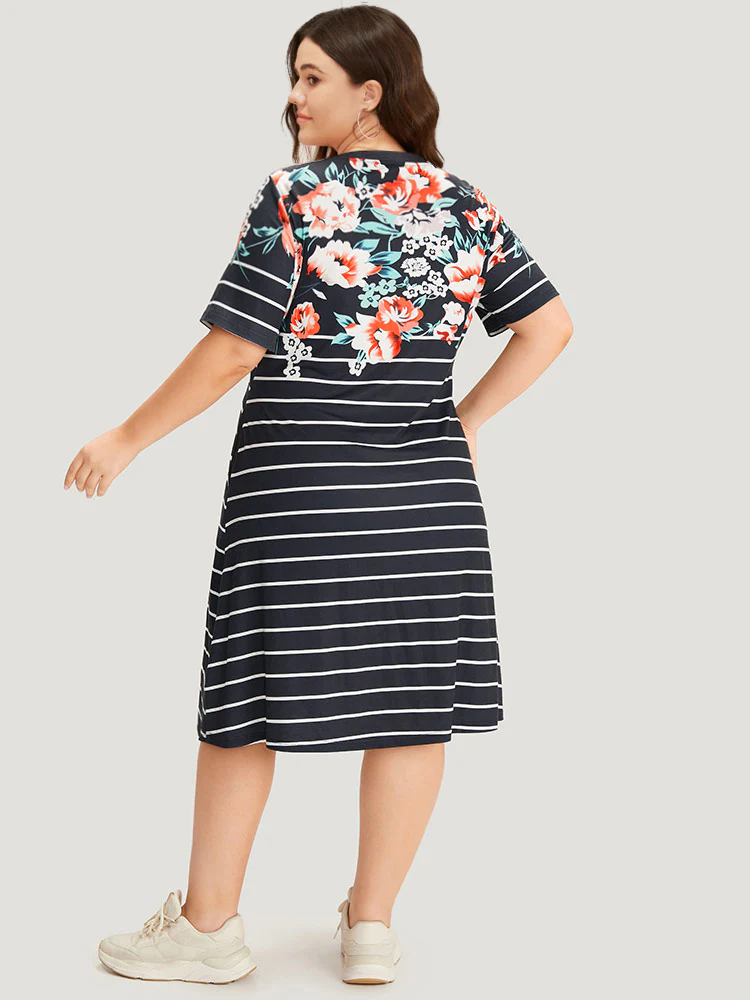 Floral & Striped Print Pocket V Neck Dress - Image 4