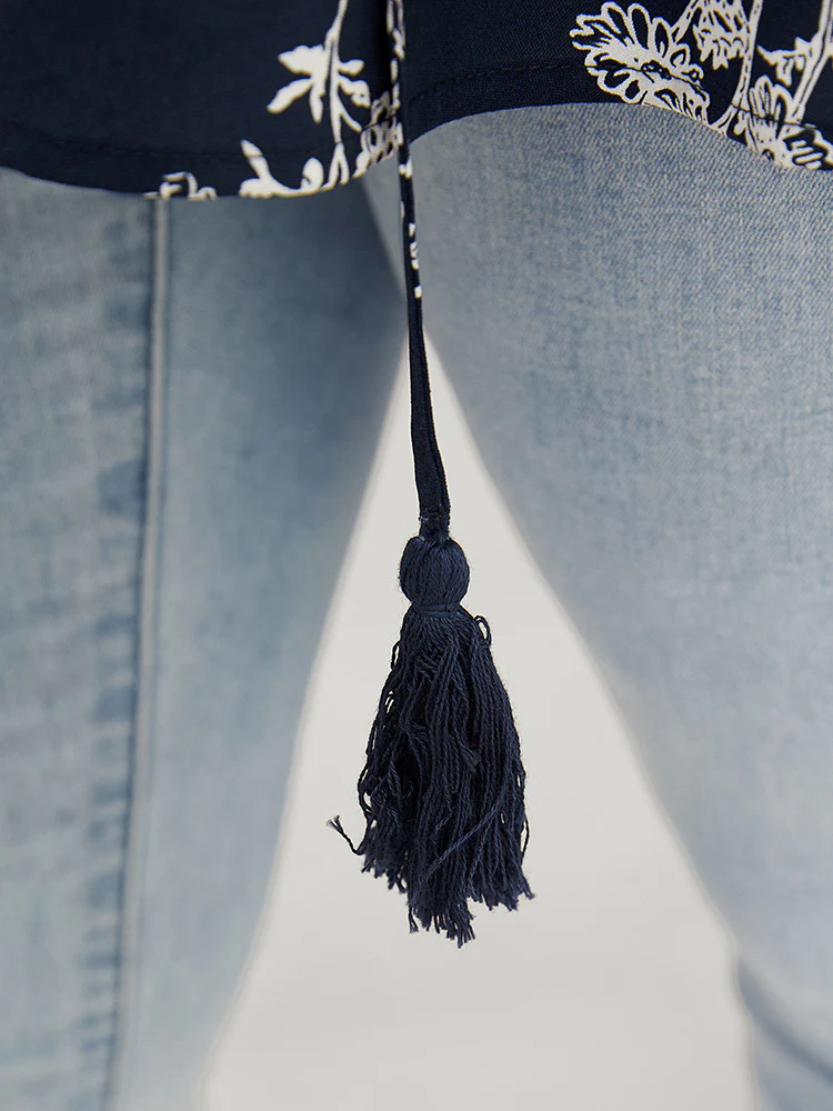 Floral Tassels Tie Neck Contrast Lace  Blouse - Image 7