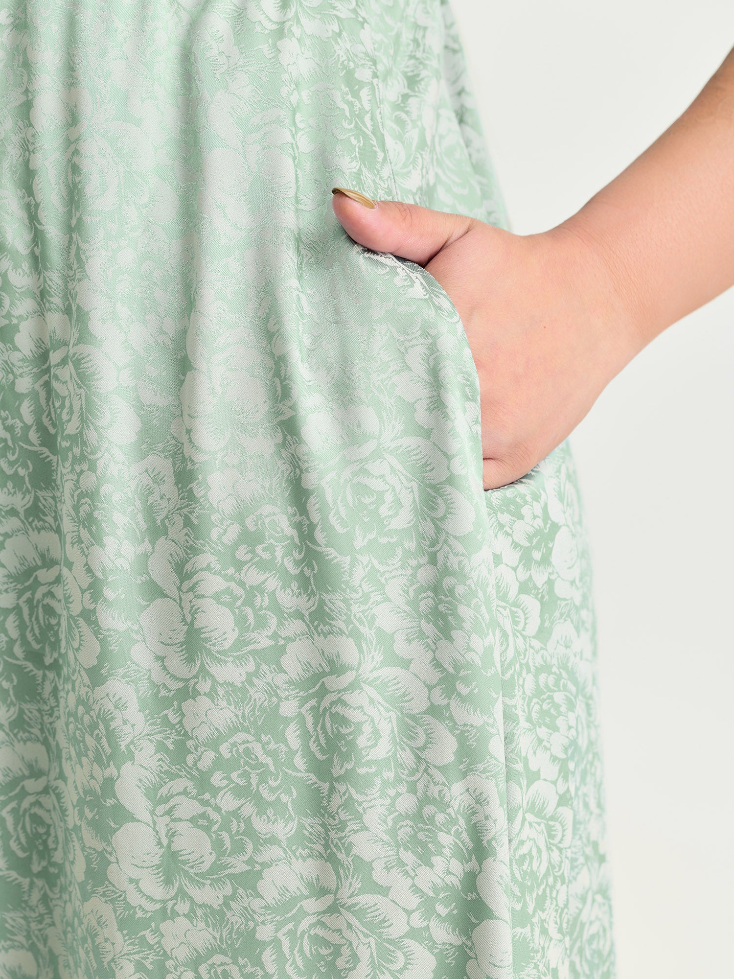 Floral Texture Square Neckline Party Maxi Dress - Image 3