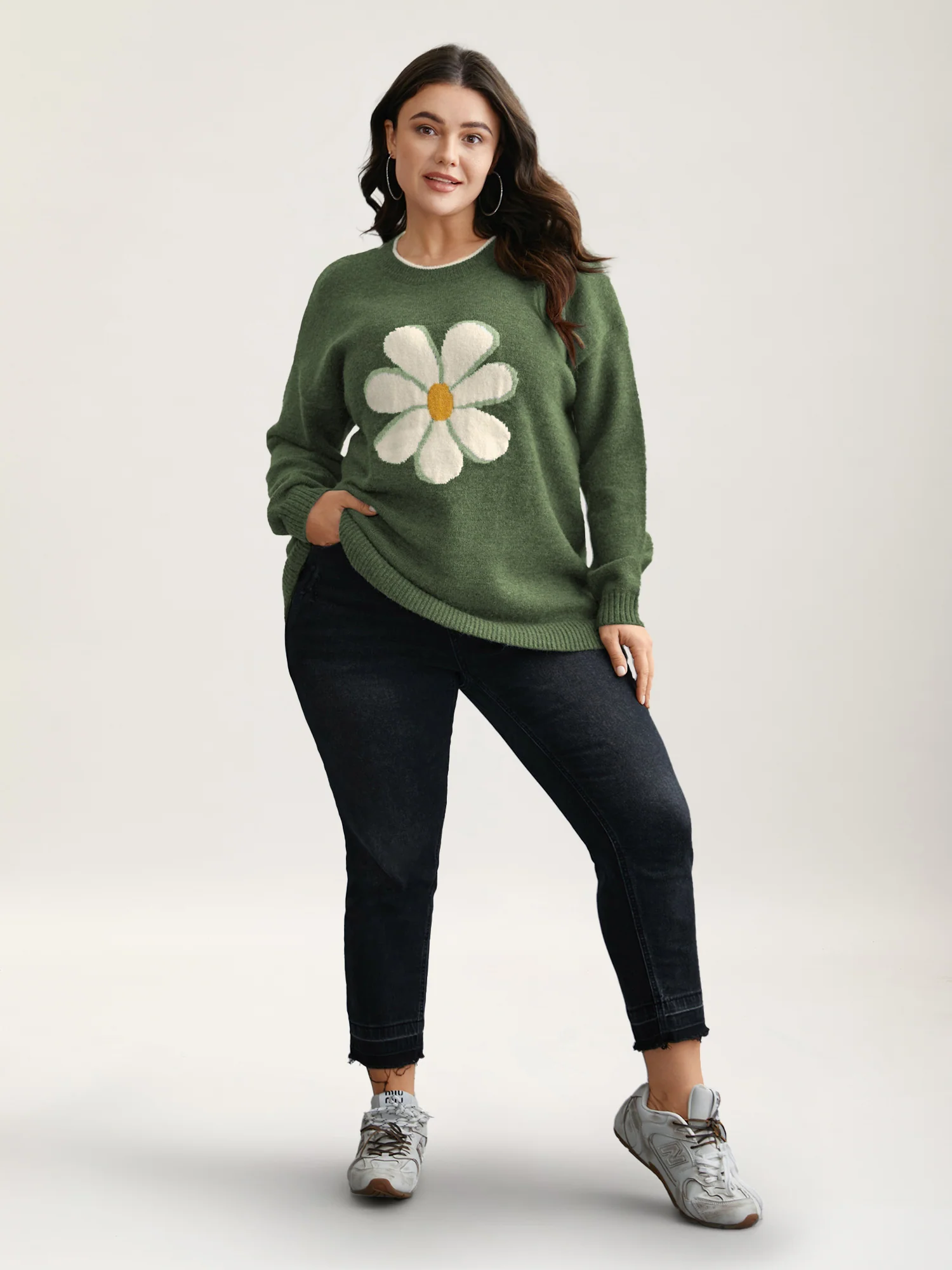 Floral Textured Crew Neck Pullover - Image 12