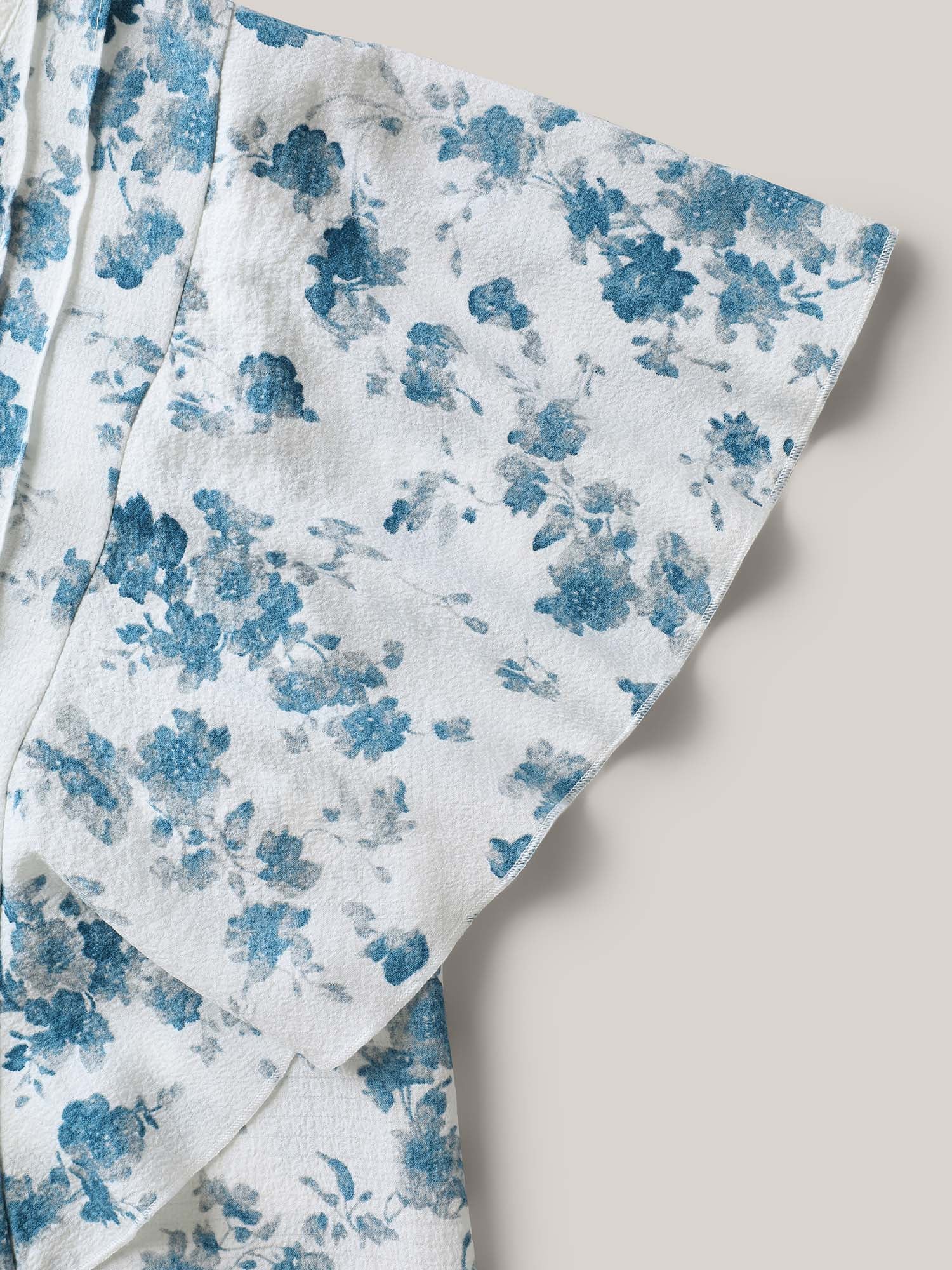 Floral Toothpick Pleat Sheer Blouse - Image 7