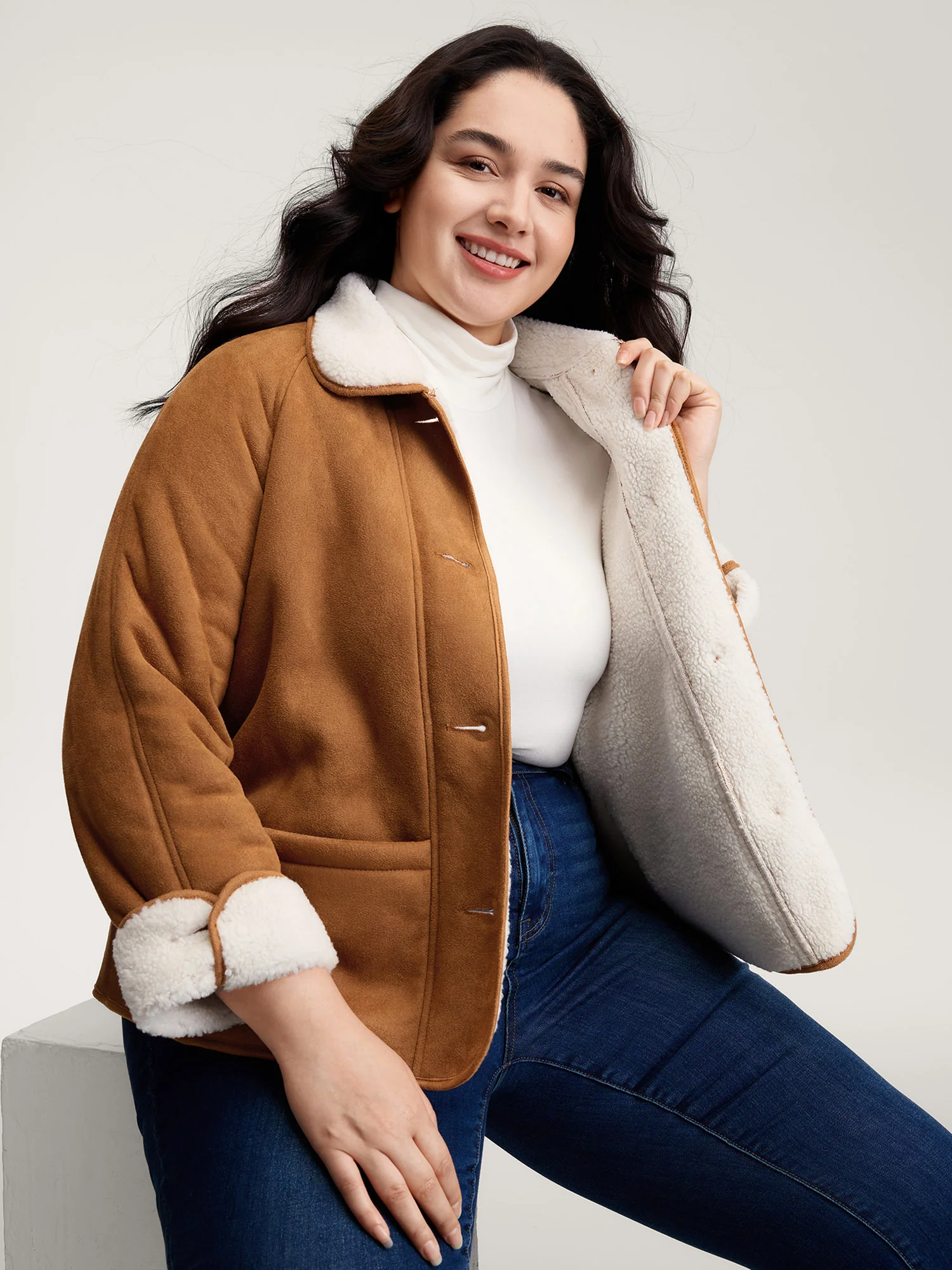 Fluffy Contrast Buttons Quilted Jacket - Image 4