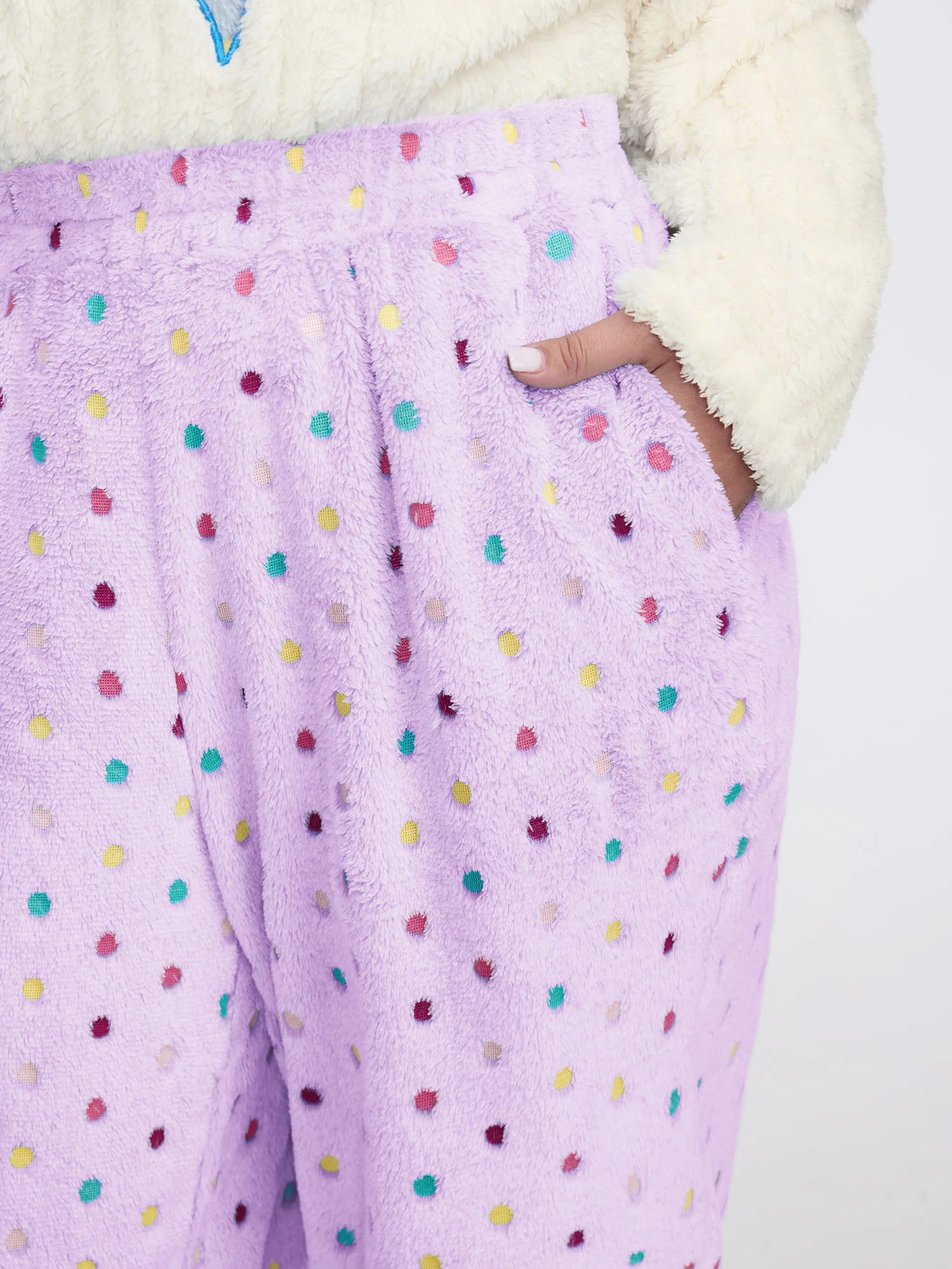 Fluffy Textured Polka Dots Lounge Bottoms - Image 11