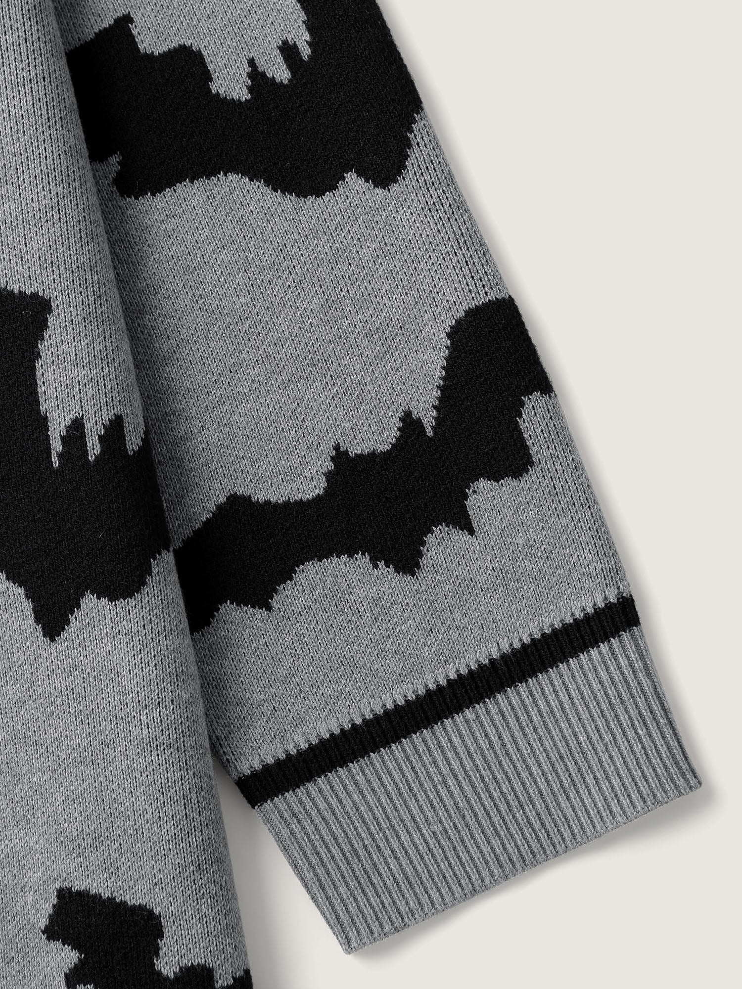 Flying Bats Pattern Crew Neck Pullover - Image 6