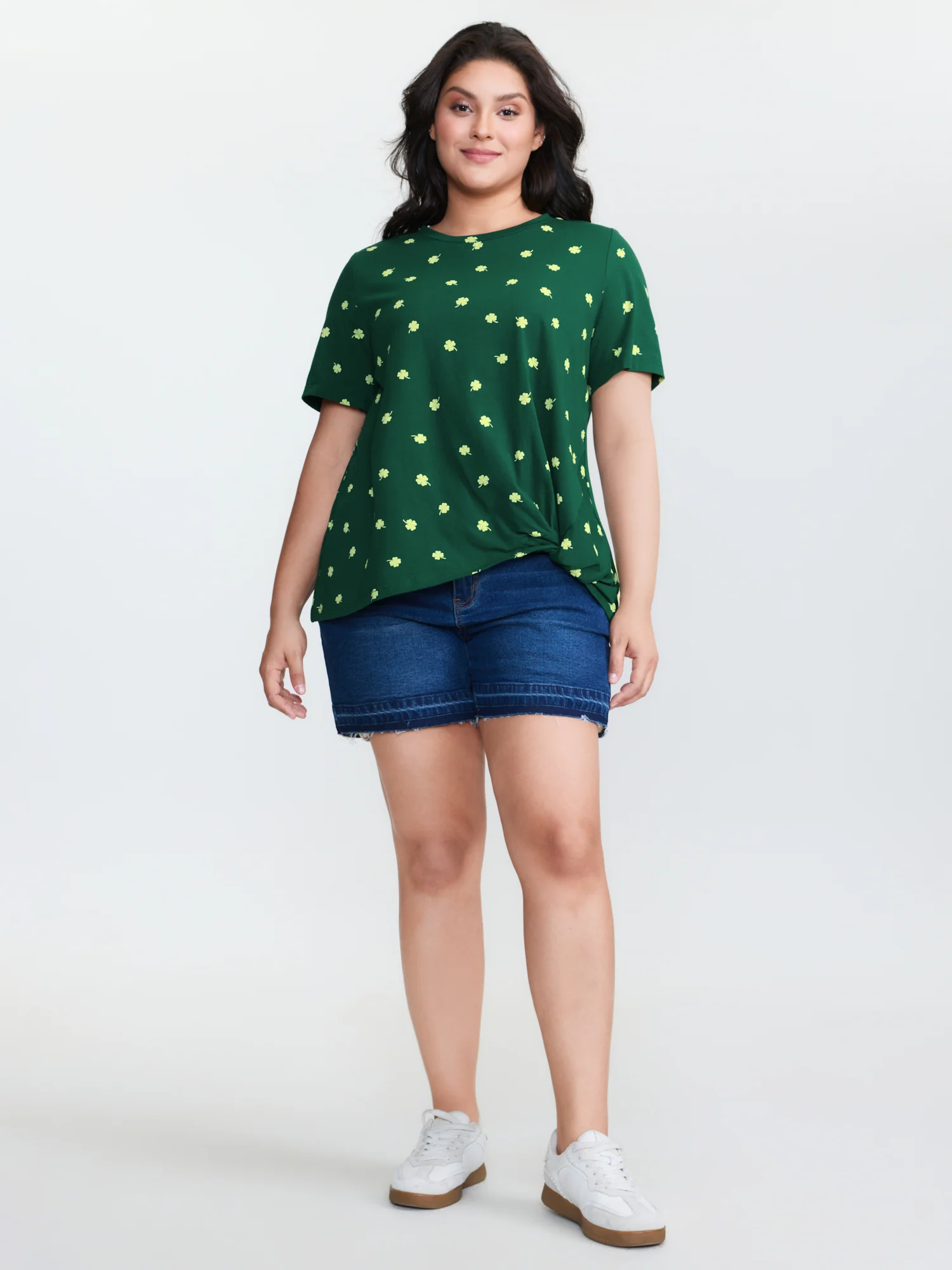 Four Leaf Clover Print Knotted Side T-Shirt - Image 3